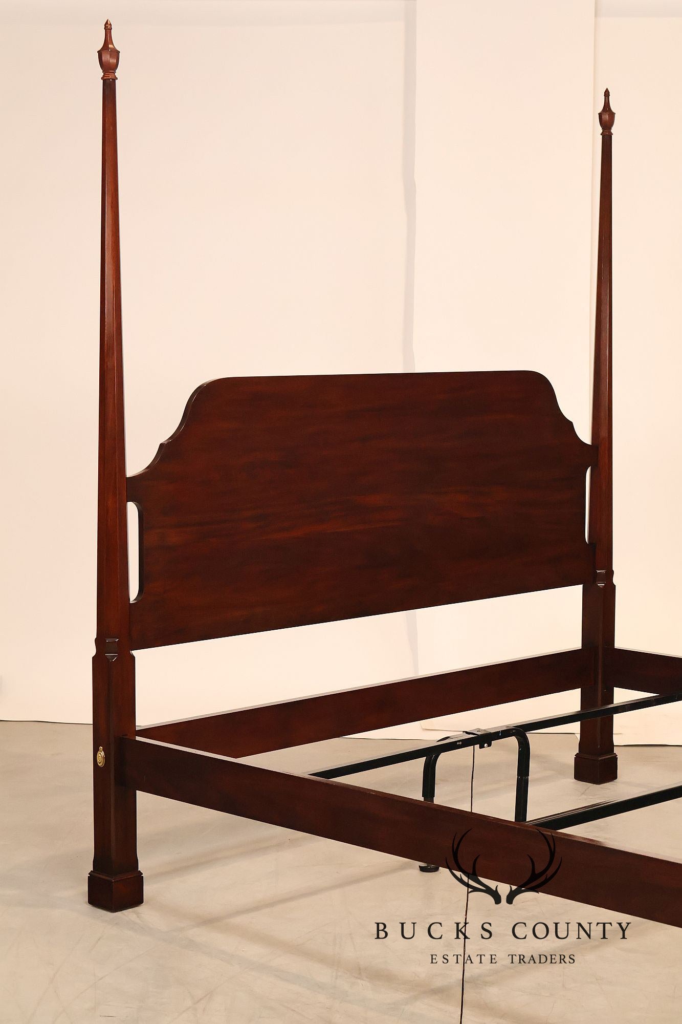 Henkel Harris Solid Mahogany King Size Poster Bed