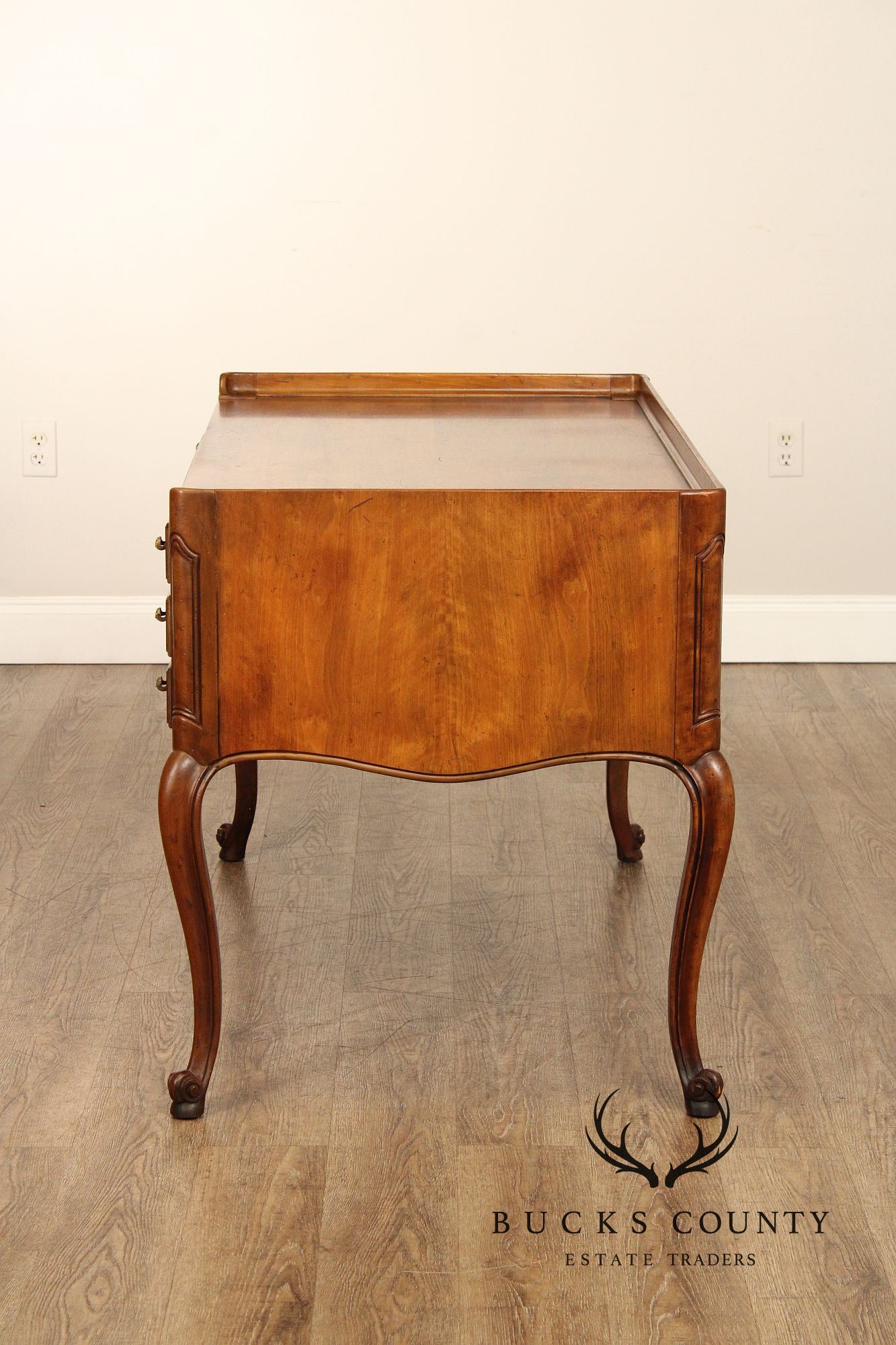 Baker Furniture French Louis XV Style Walnut Writing Desk