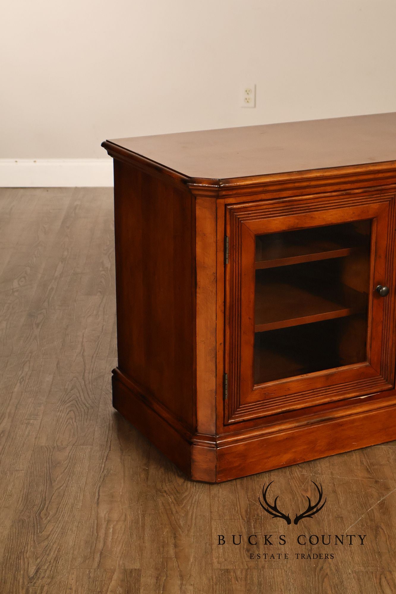 Sligh Ellis Collection Entertainment Console Cabinet