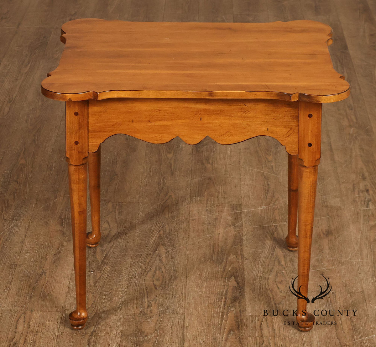 Ethan Allen 'Circa 1776' Pair of Maple Porringer Top End Tables