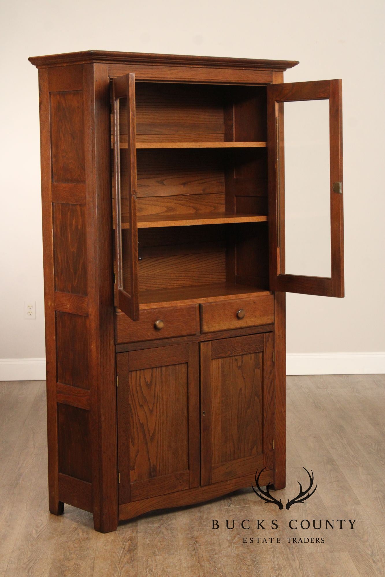 Vintage Oak Kitchen Flatwall Cabinet