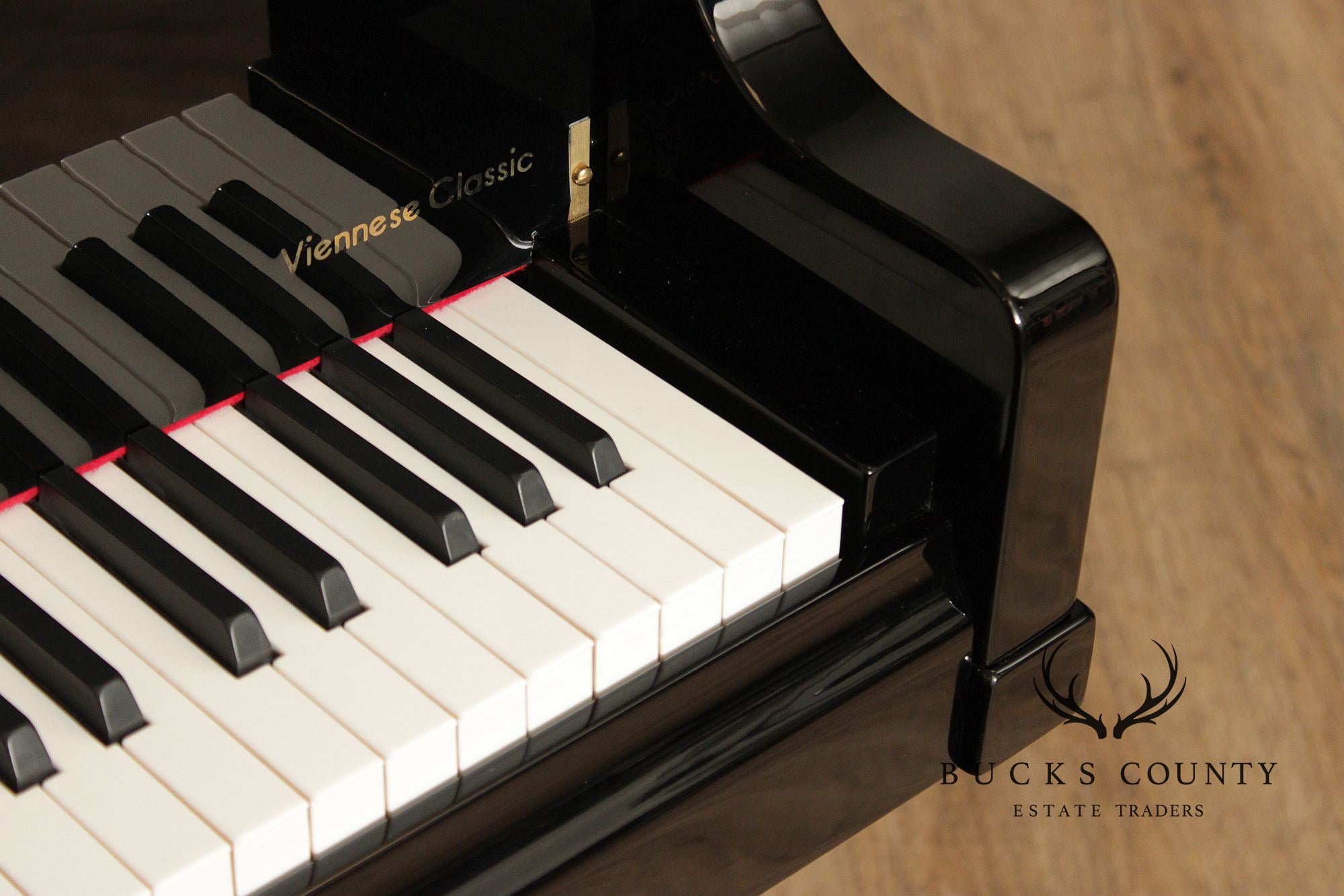 Kimball 'Viennese Classic' Baby Grand Piano and Bench