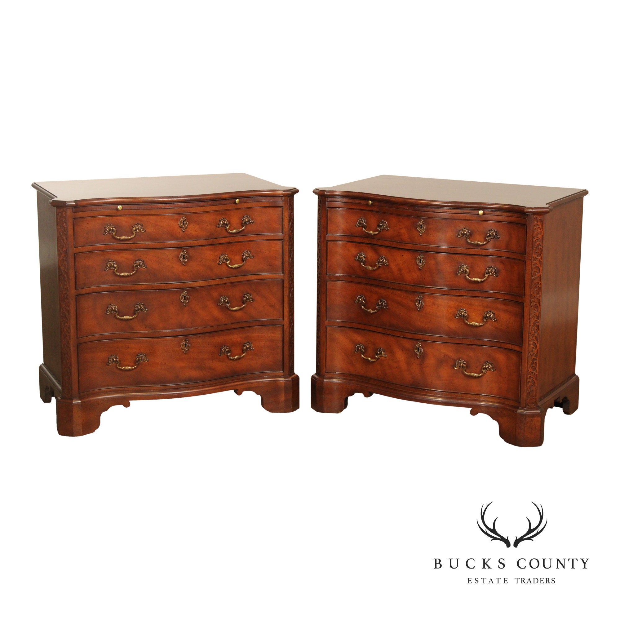 Baker Furniture Georgian Style Pair of Mahogany Chests