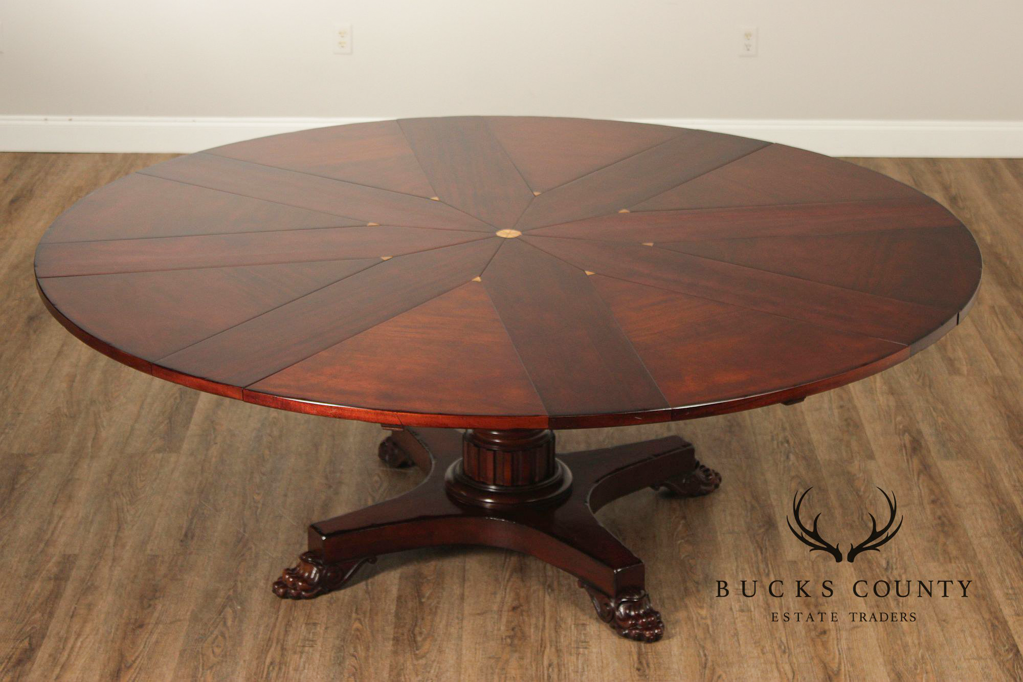 Oscar De La Renta For Century Furniture Mahogany Radial Extension Jupe Dining Table