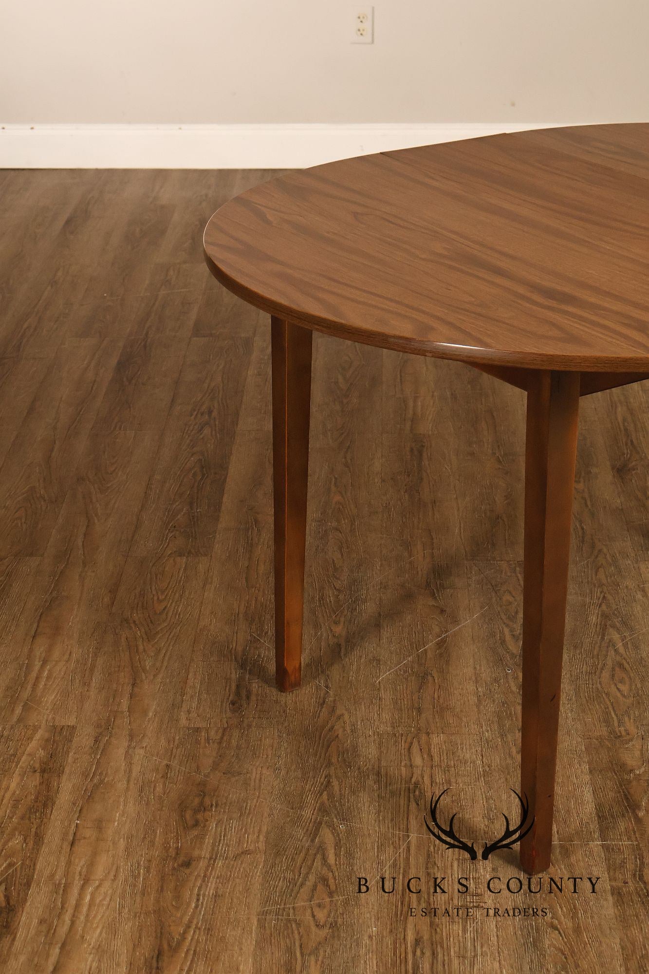 Mid Century Modern Round Expandable Dining Table
