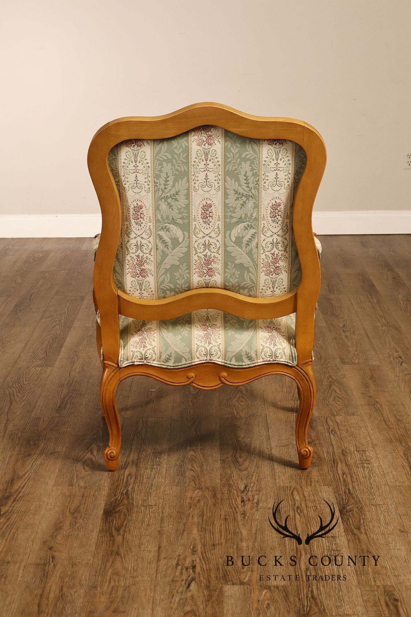 Ethan Allen French Louis XV Style Pair Of Upholstered Armchairs