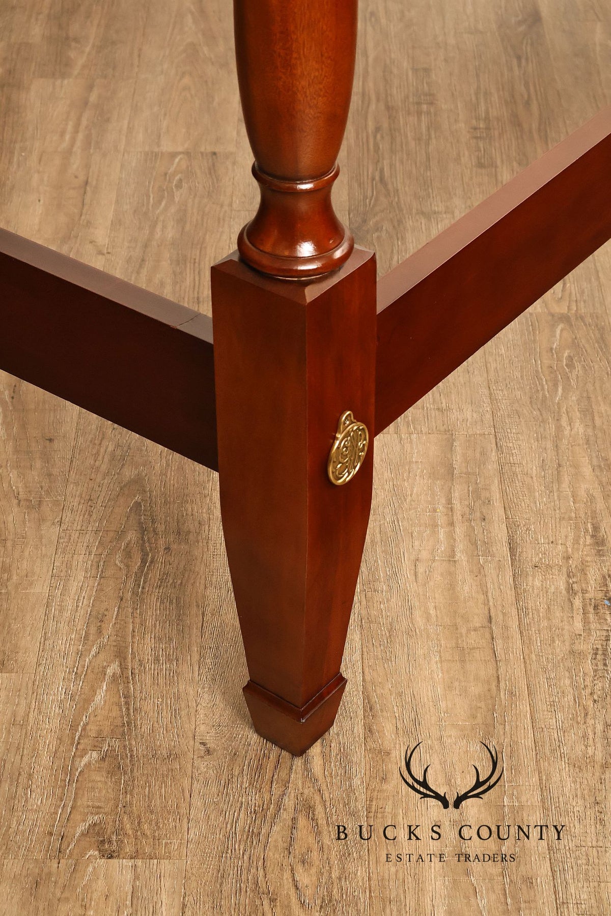 Hickory Chair Co. Georgian Style Queen Size Mahogany Four Poster Bed