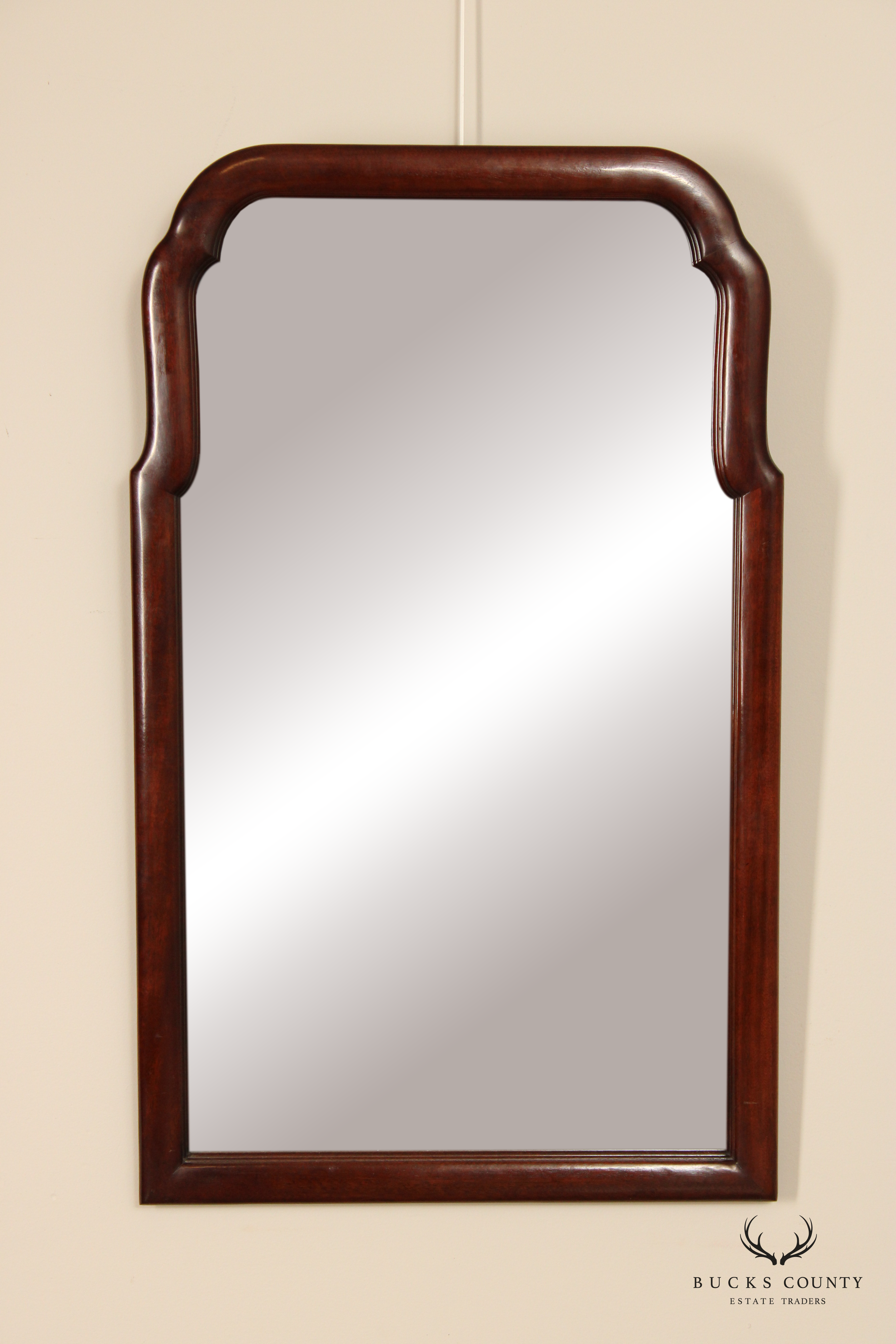 Stickley Queen Anne Style Mahogany Wall Mirror