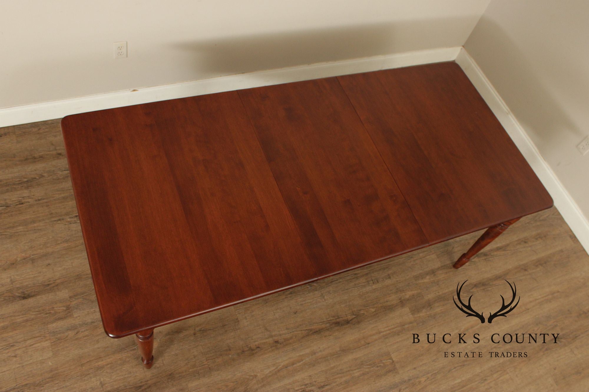 Nichols & Stone Solid Maple Expandable Dining Table