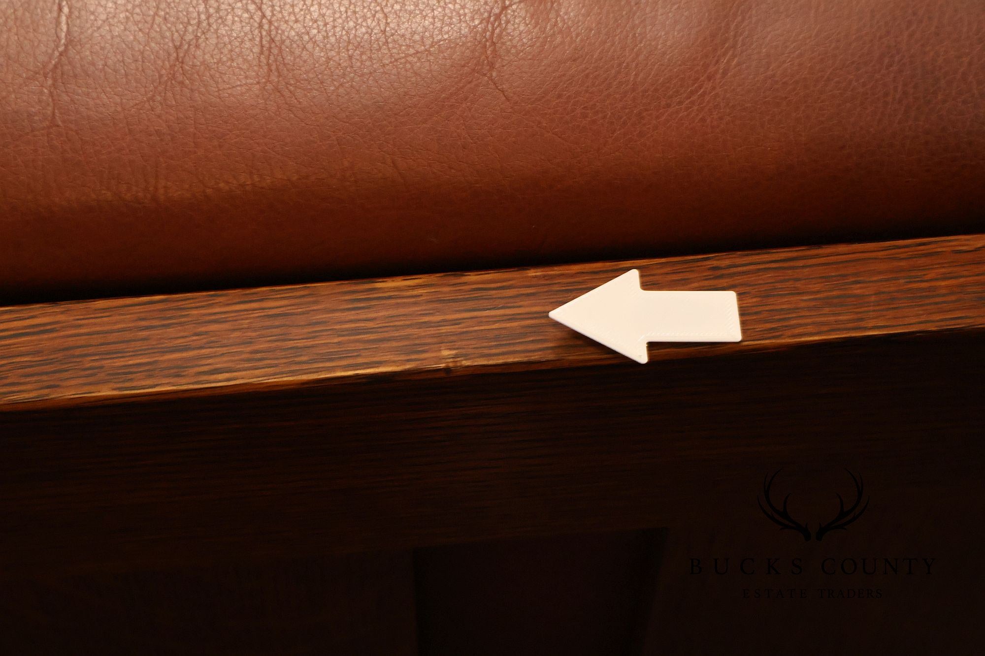 Stickley Mission Collection Oak Settle With Leather Cushions