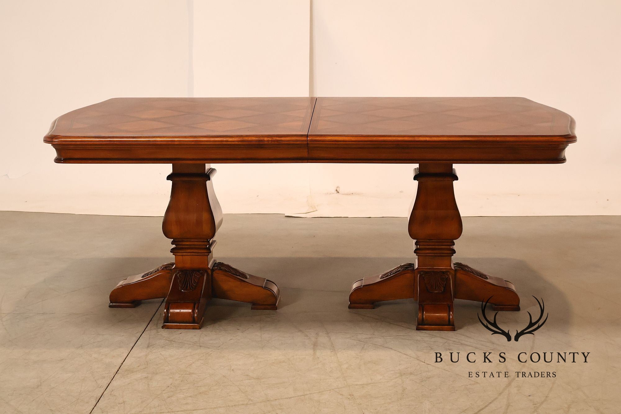 Ethan Allen Tuscany Verona Double Pedestal Extendable Dining Table