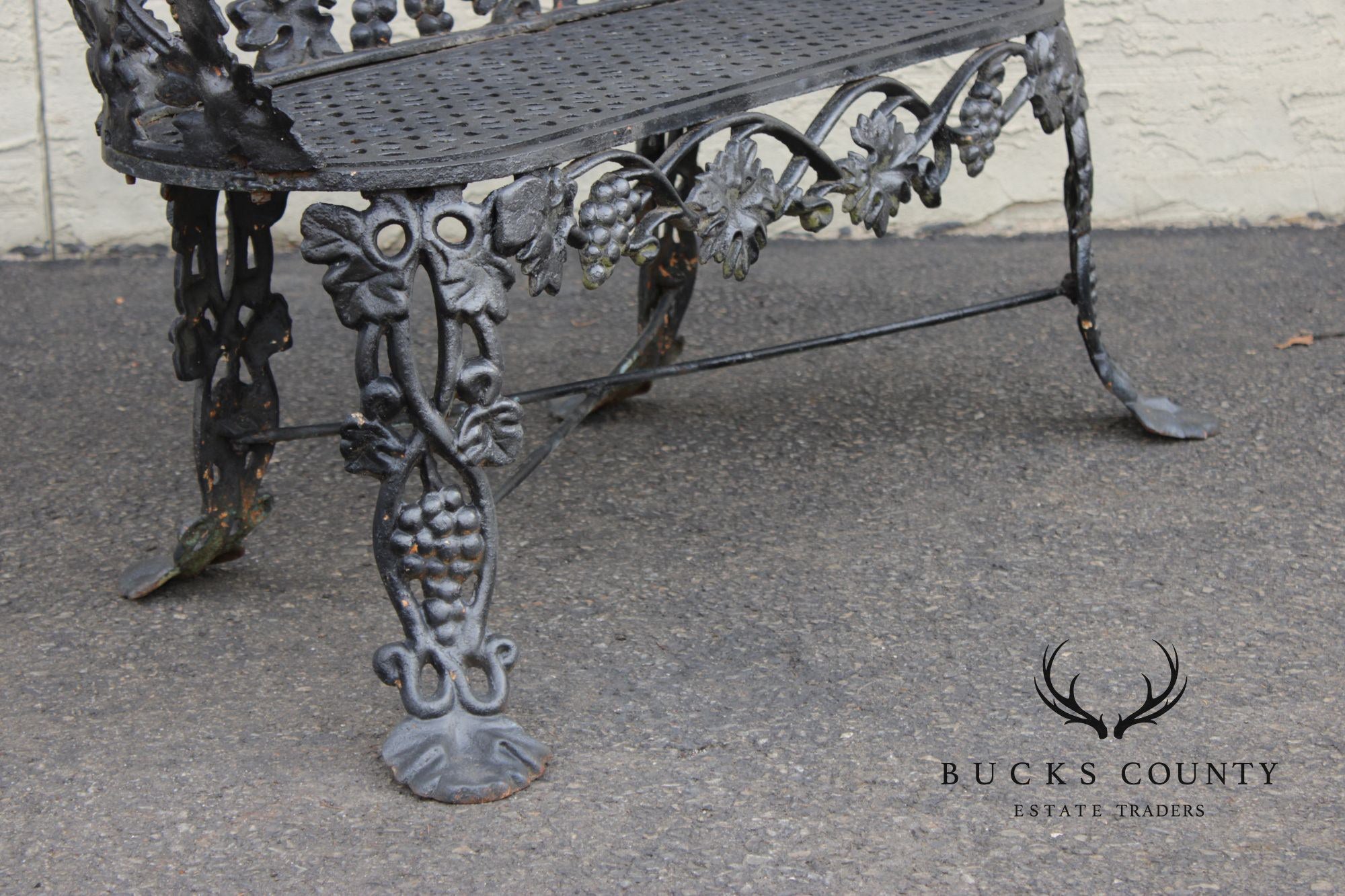 Antique Victorian Style Cast Iron Outdoor Garden Bench