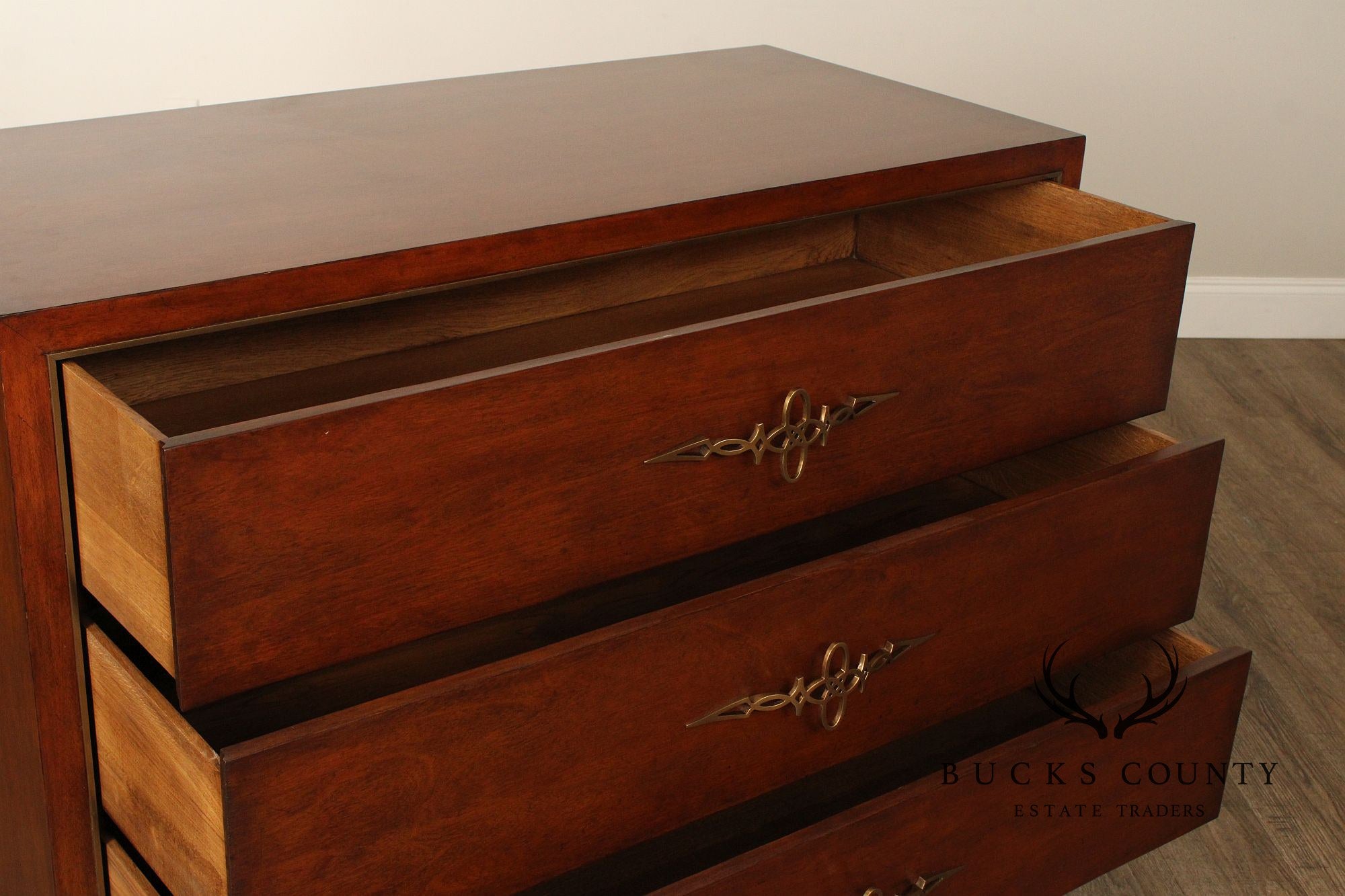 Alden Parkes 'Allegra' Chest of Drawers