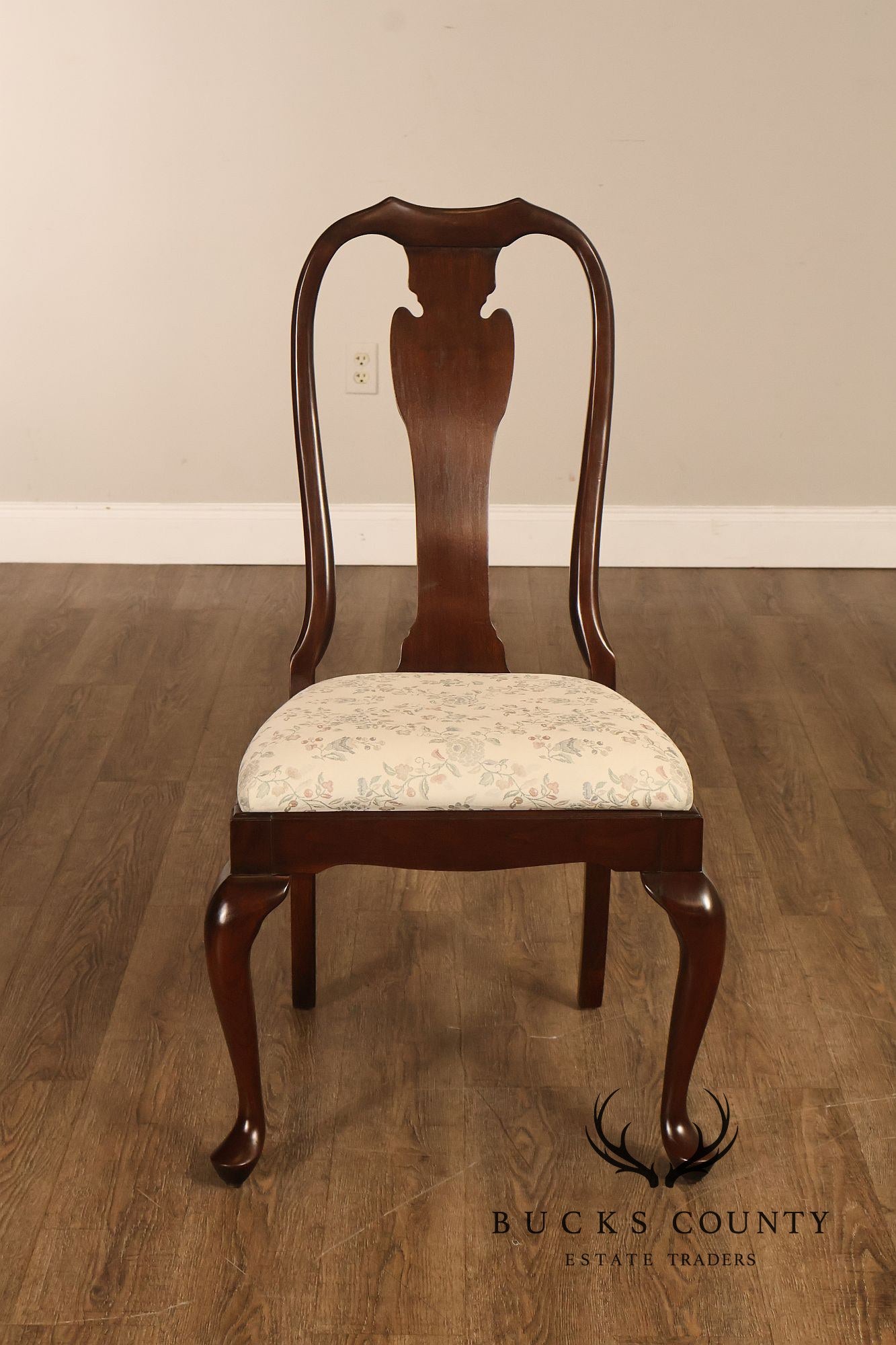 Harden Queen Anne Style Set of Six Cherry Dining Chairs