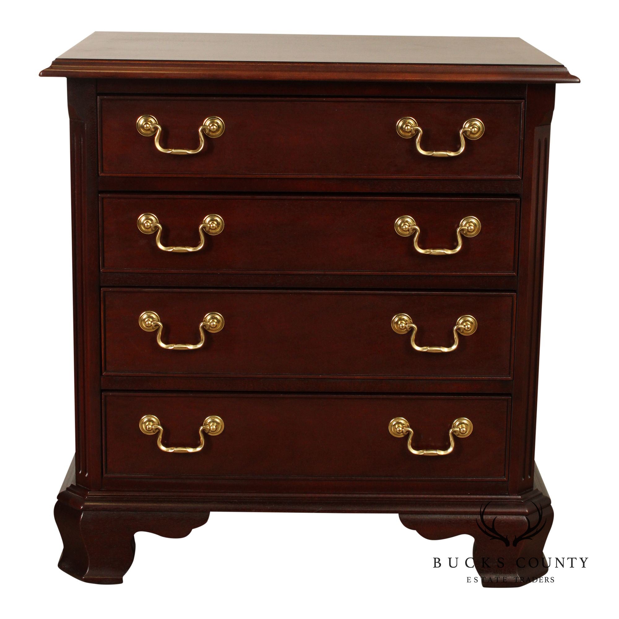 Thomasville Chippendale Style Mahogany Nightstand Chest