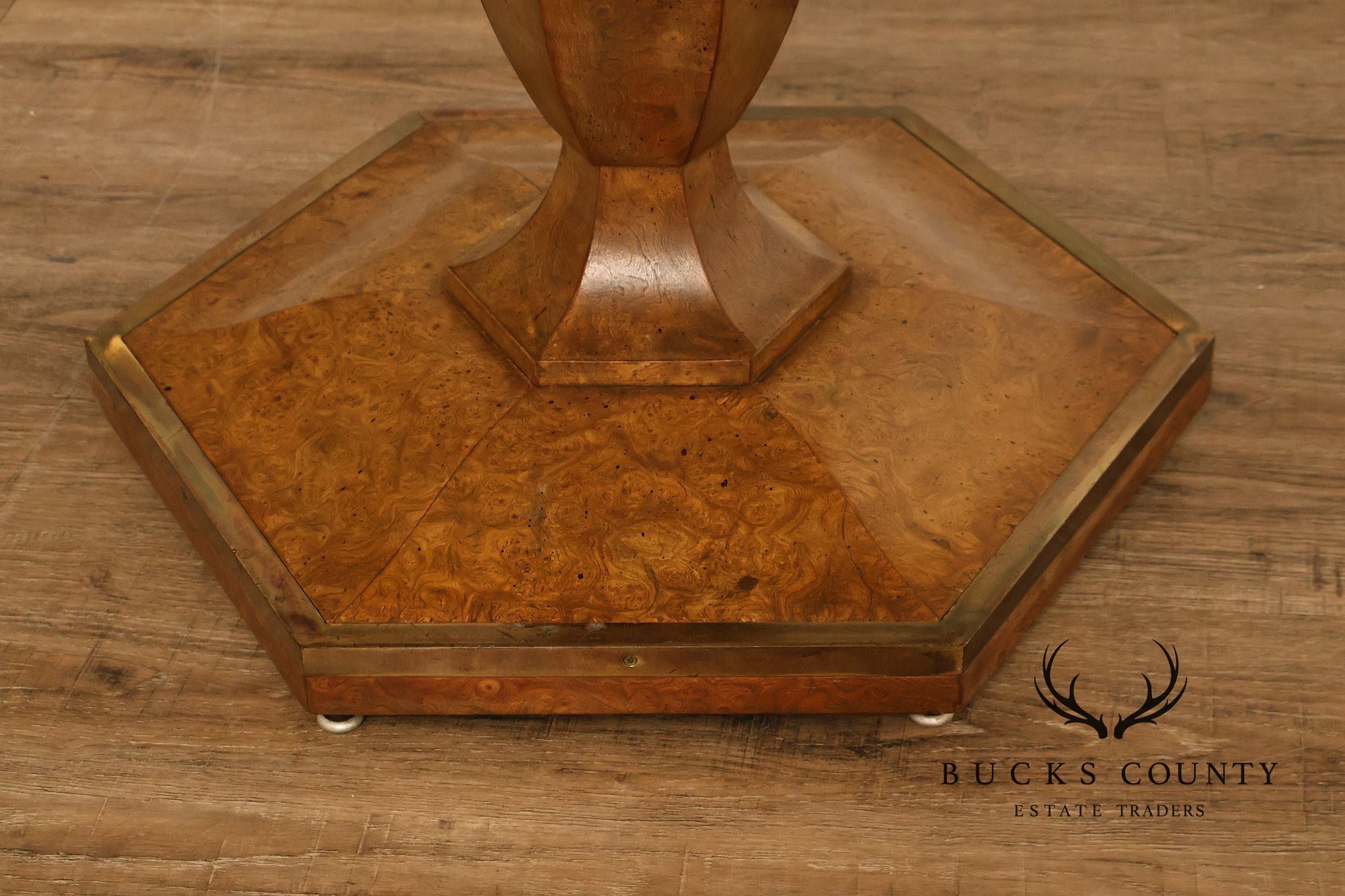 Mastercraft Hollywood Regency Burlwood Pedestal Expandable Dining Table