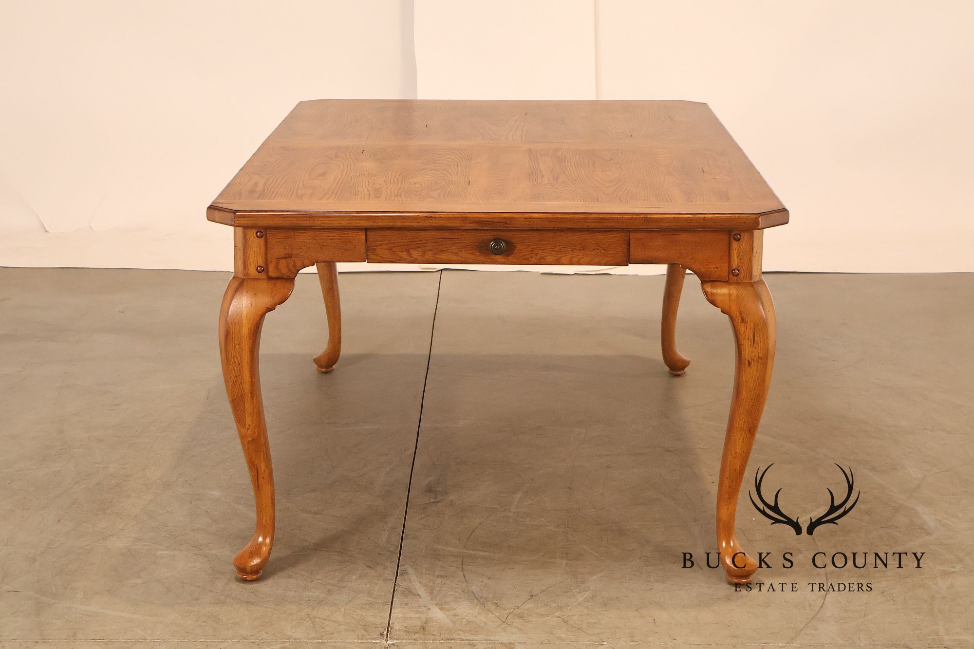 Thomasville Oak Expandable Dining Table