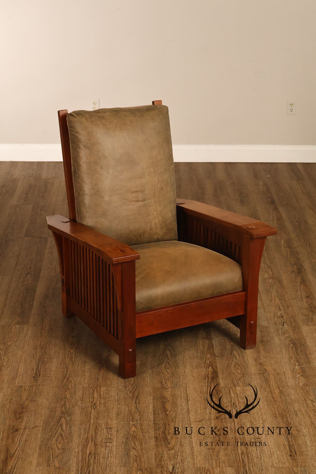 Stickley Mission Collection Cherry Spindle Morris Lounge Chair