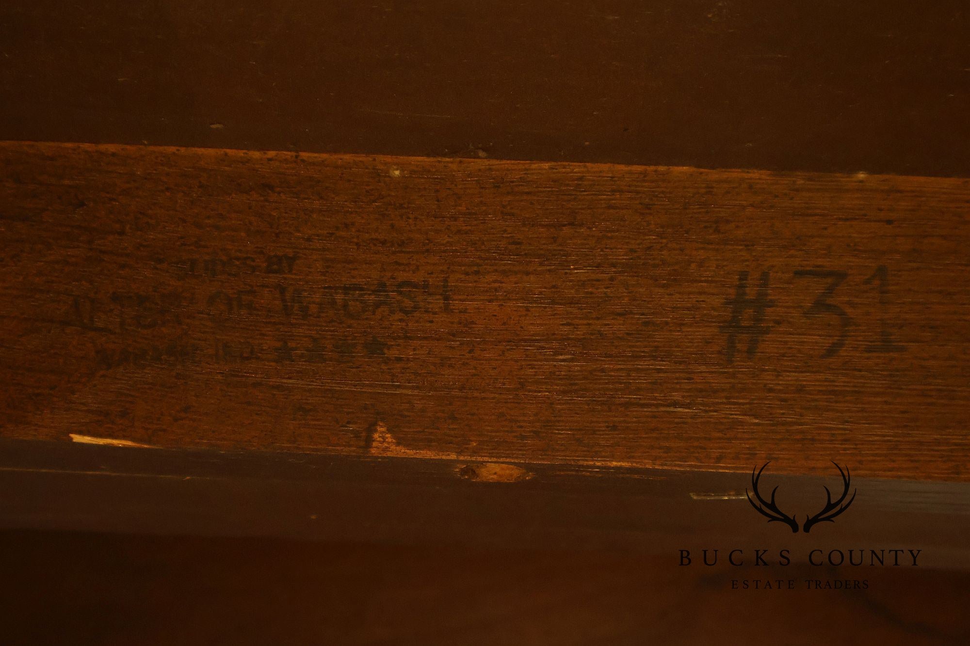 Ethan Allen Georgian Court Vintage Traditional Cherry Dining Table