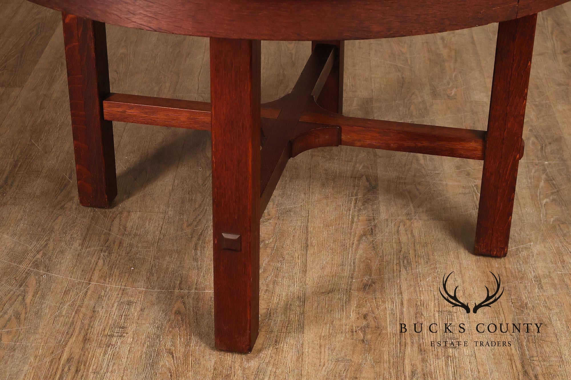 Antique L&JG Stickley Round Extendable Mission Oak Dining Table