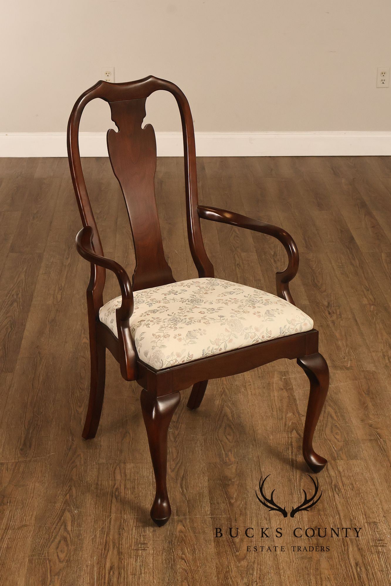 Harden Queen Anne Style Set of Six Cherry Dining Chairs