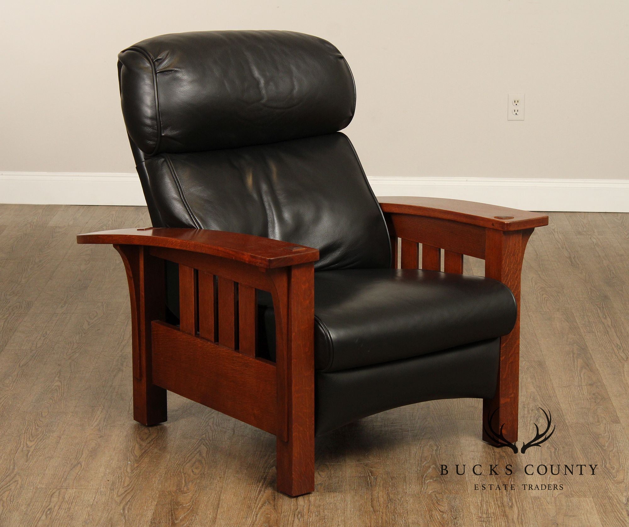 Stickley Mission Collection Oak Bow Arm Leather Recliner