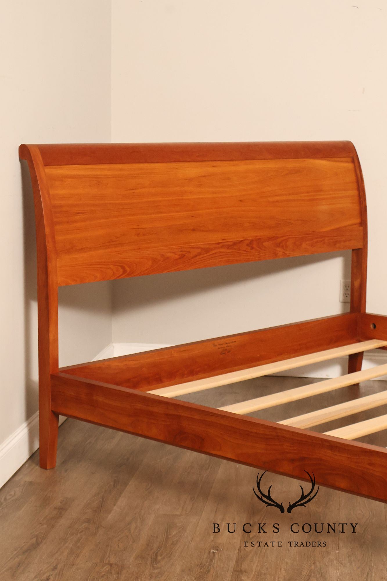 Thomas Moser Cherry King Sleigh Bed