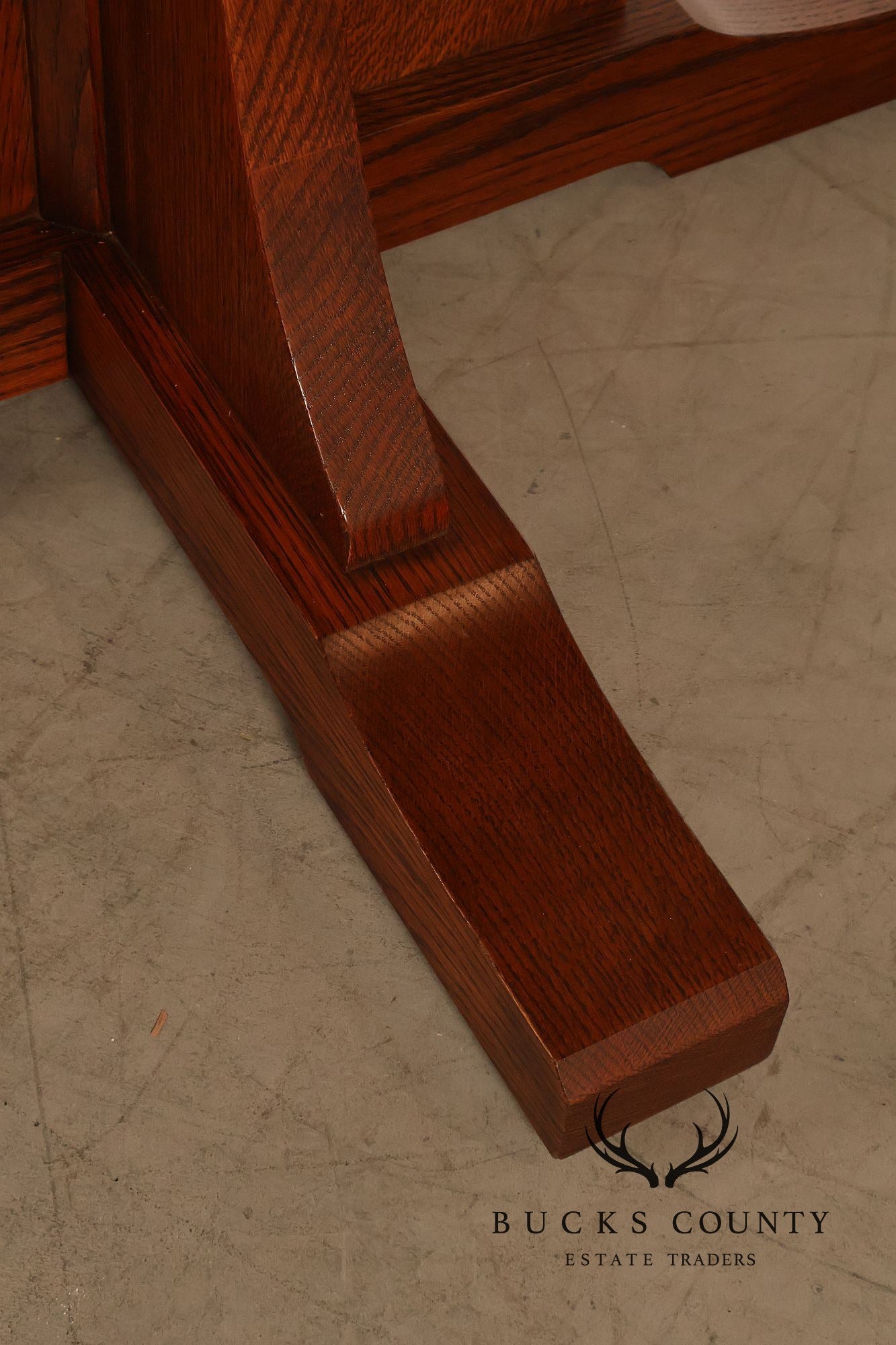 Stickley Mission Collection 46" Round Oak Pedestal Dining Table