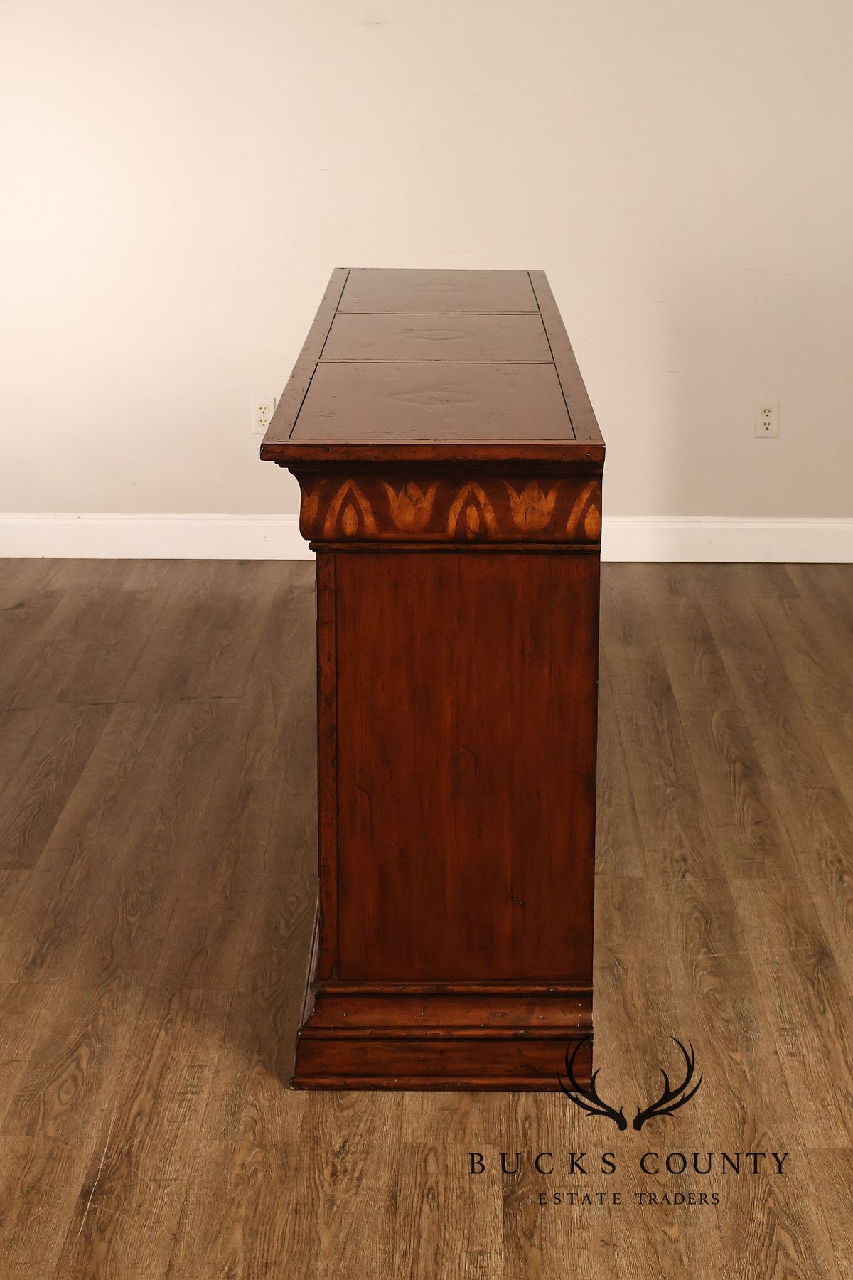 Traditional Georgian Style Inlaid Three Door Credenza Sideboard