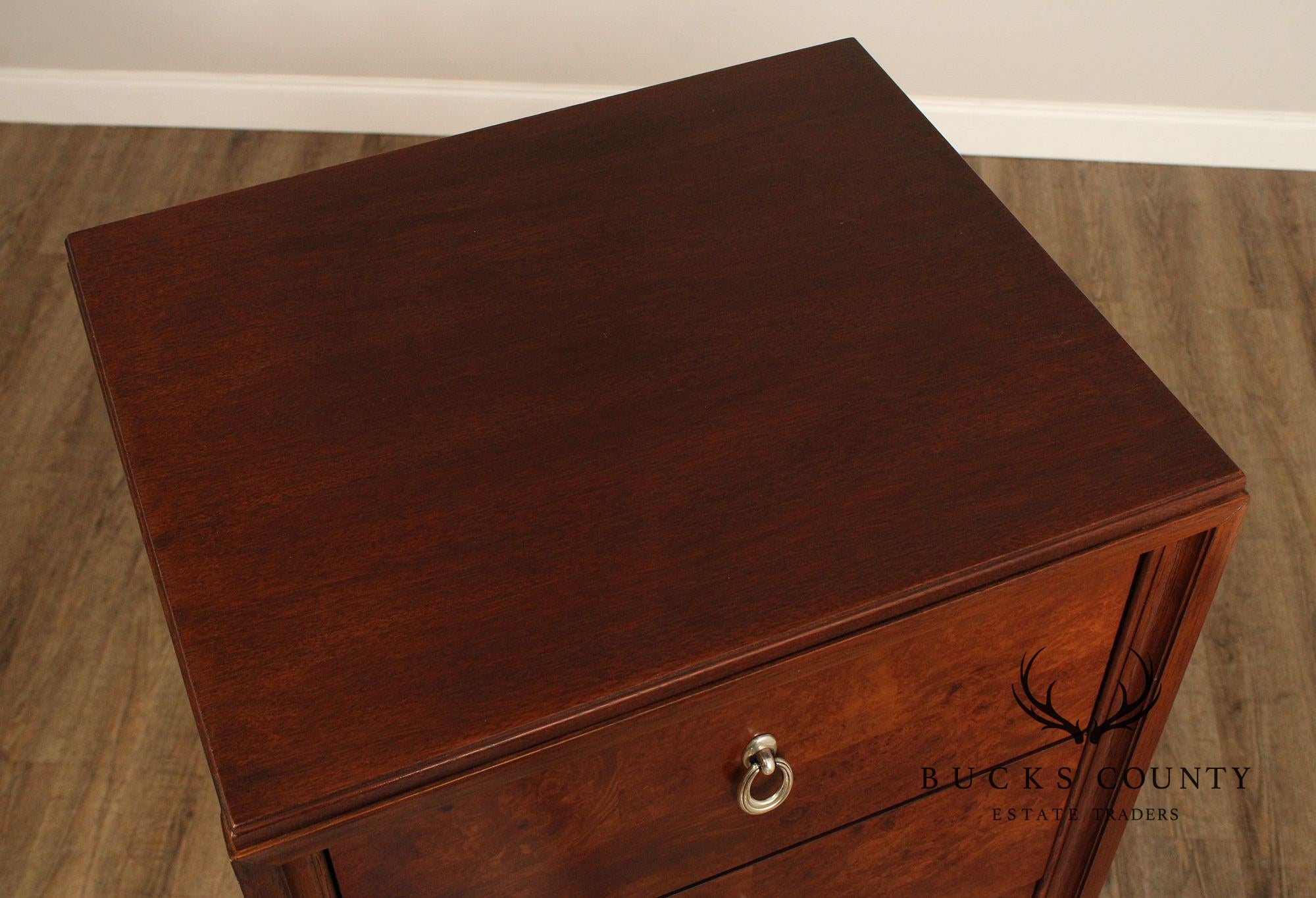 Thomasville 'Bogart' Mahogany Lingerie Chest