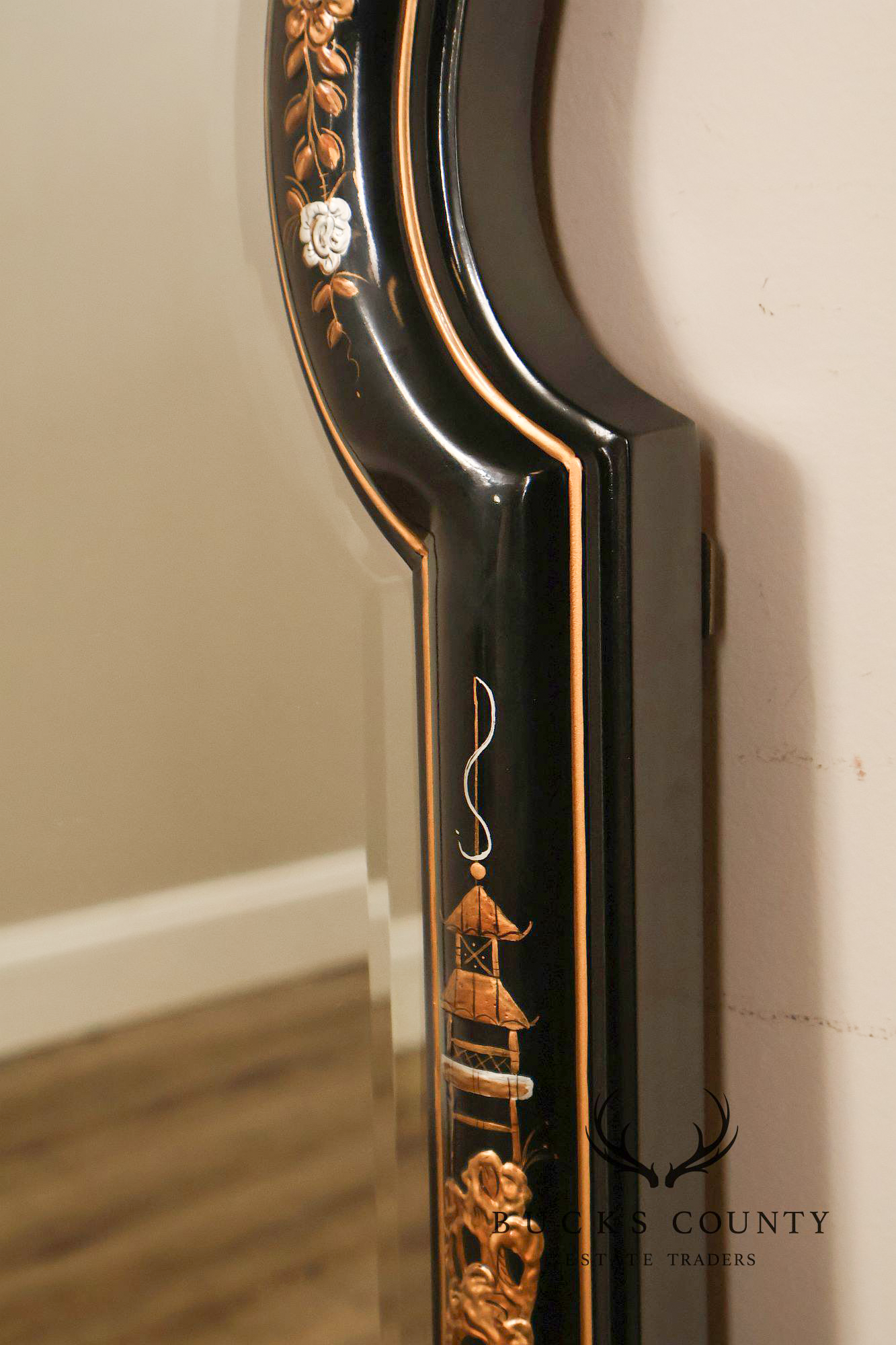 Henredon Chinoiserie Style Keyhole Wall Mirror