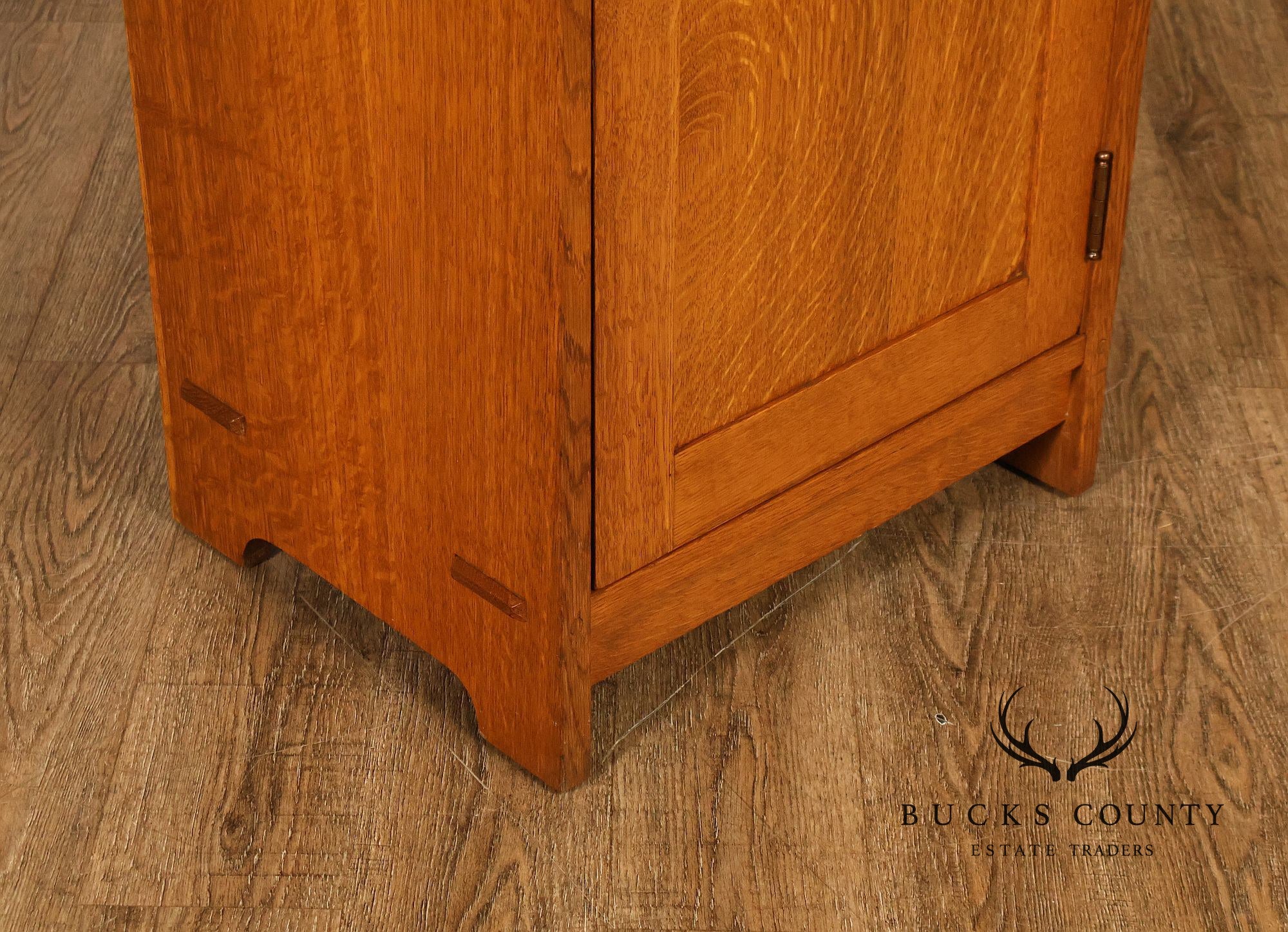 Antique Gustav Stickley No. 70 Mission Oak Music Cabinet