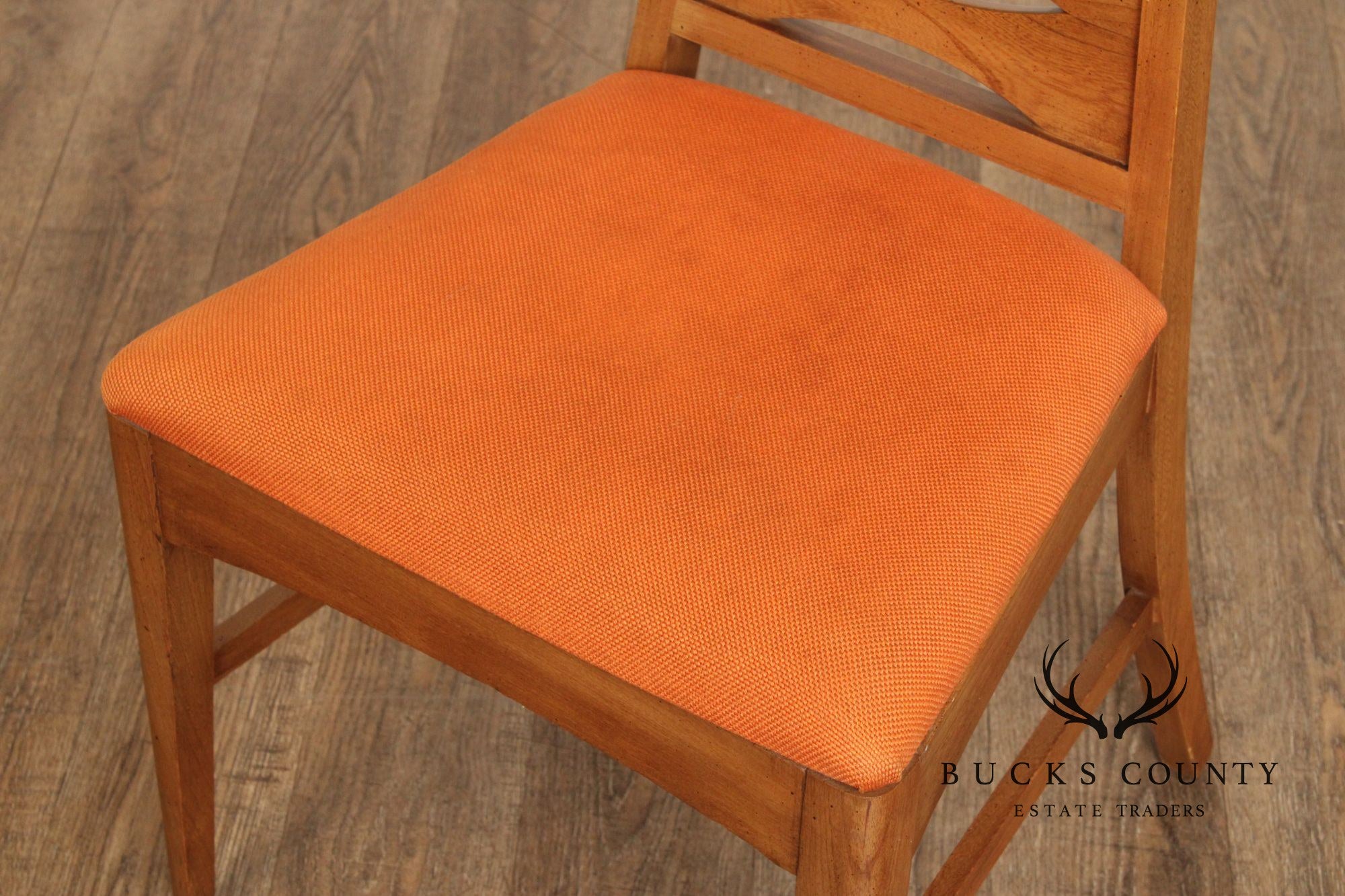 Young Manufacturing Mid Century Modern Walnut Dining Side Chair