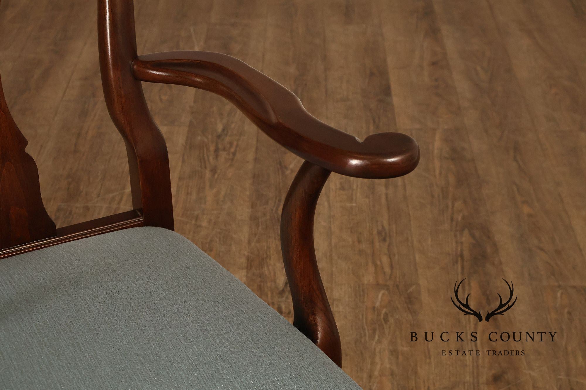 Ethan Allen Georgian Court Queen Anne Style Cherry Dining Armchair