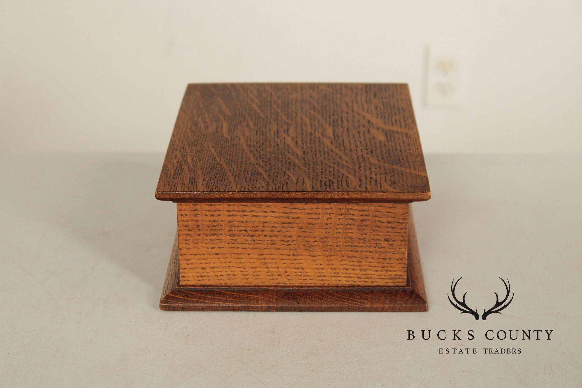 Stickley Mission Collection Oak Desk Box