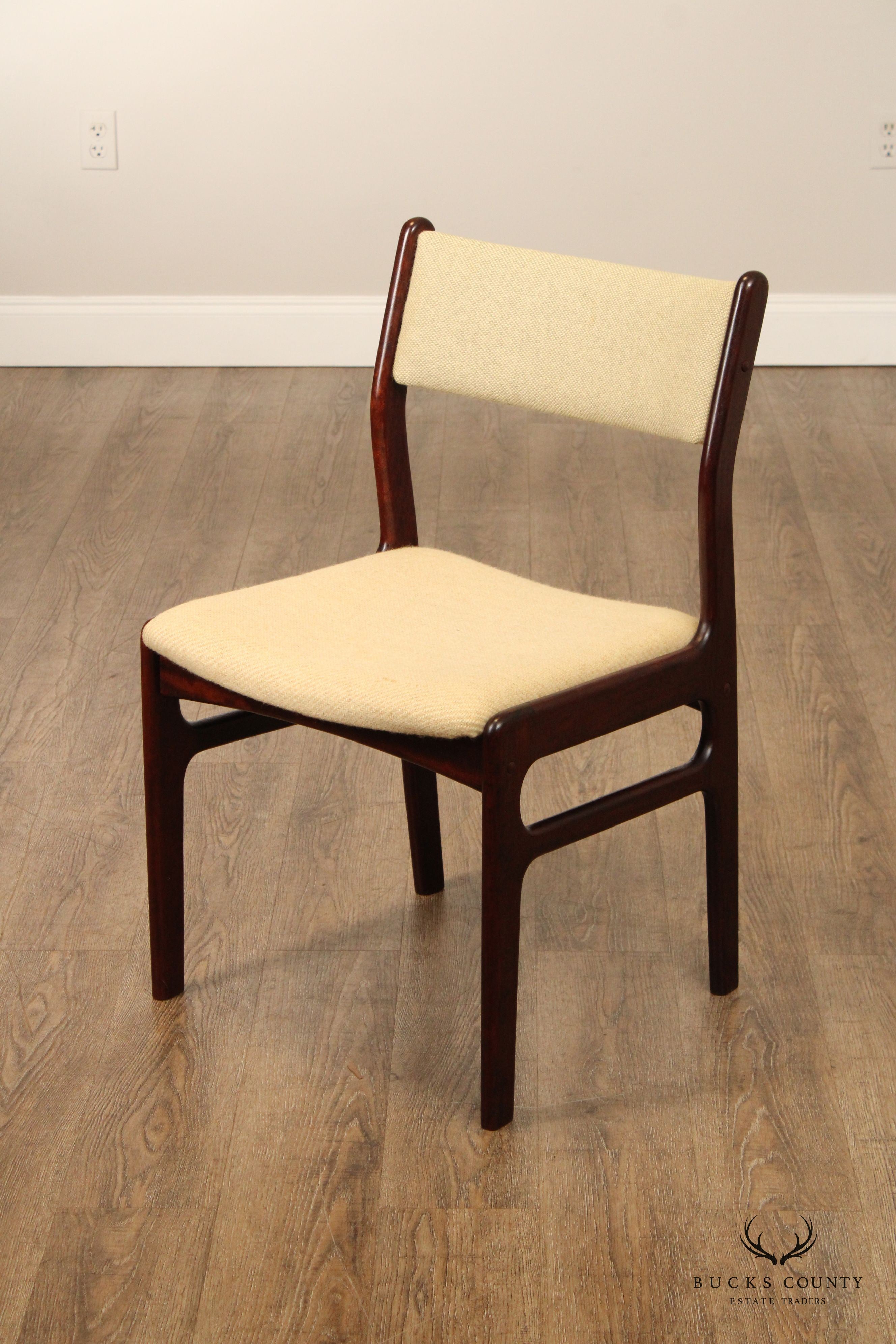 DYRLUND DANISH MODERN ROSEWOOD SIDE CHAIR