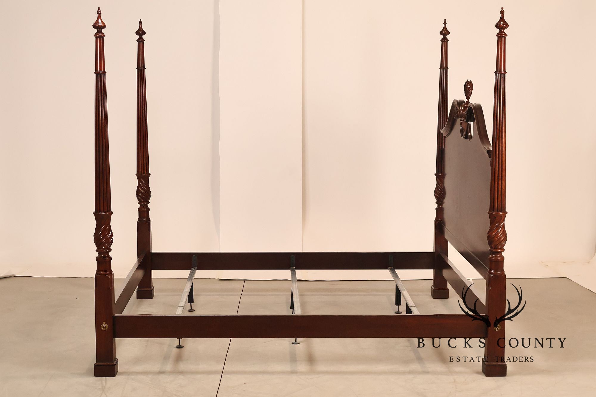 Henkel Harris King Mahogany Poster Bed