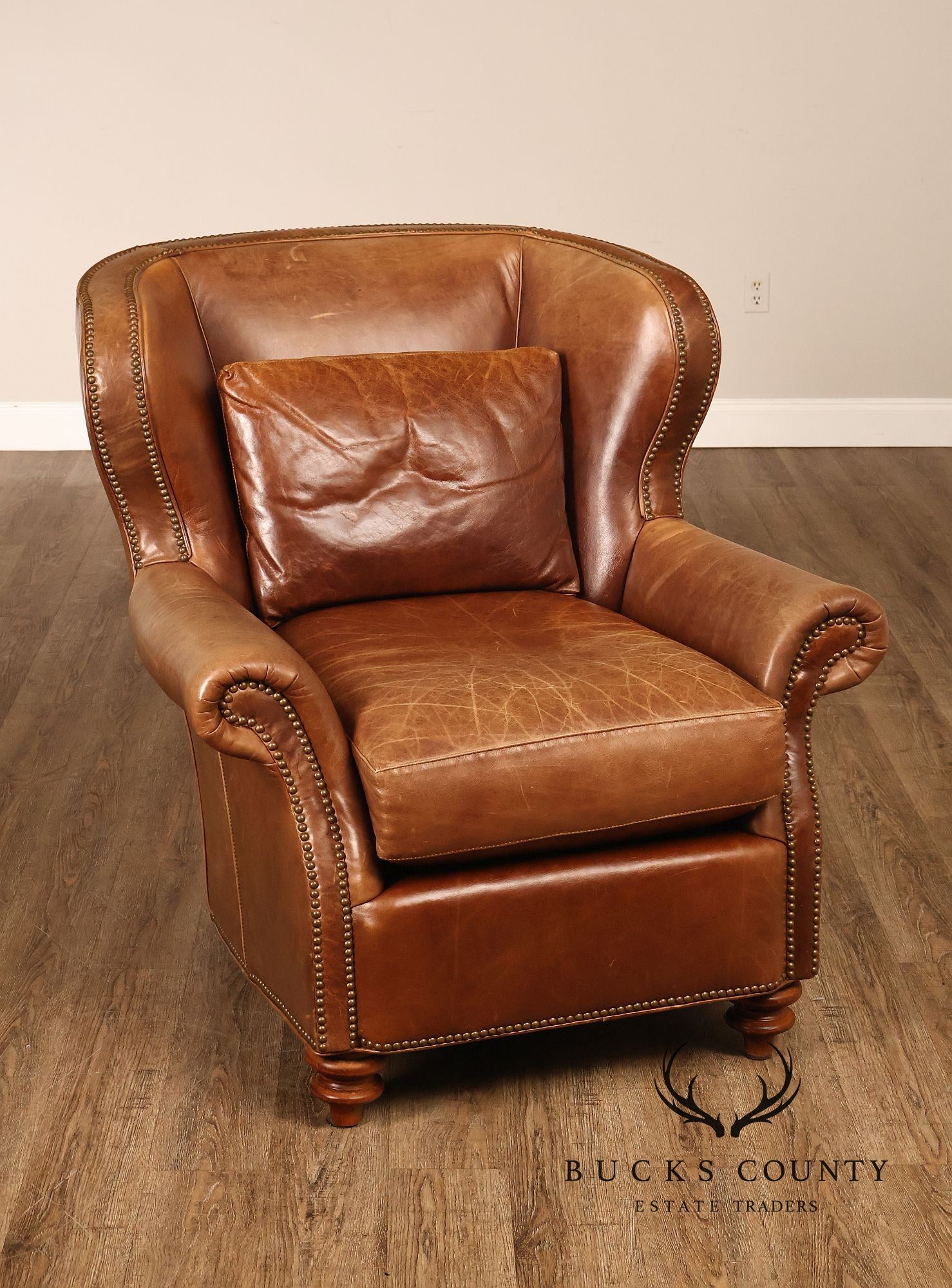 La-Z-Boy Classic Traditional Leather Club Chair