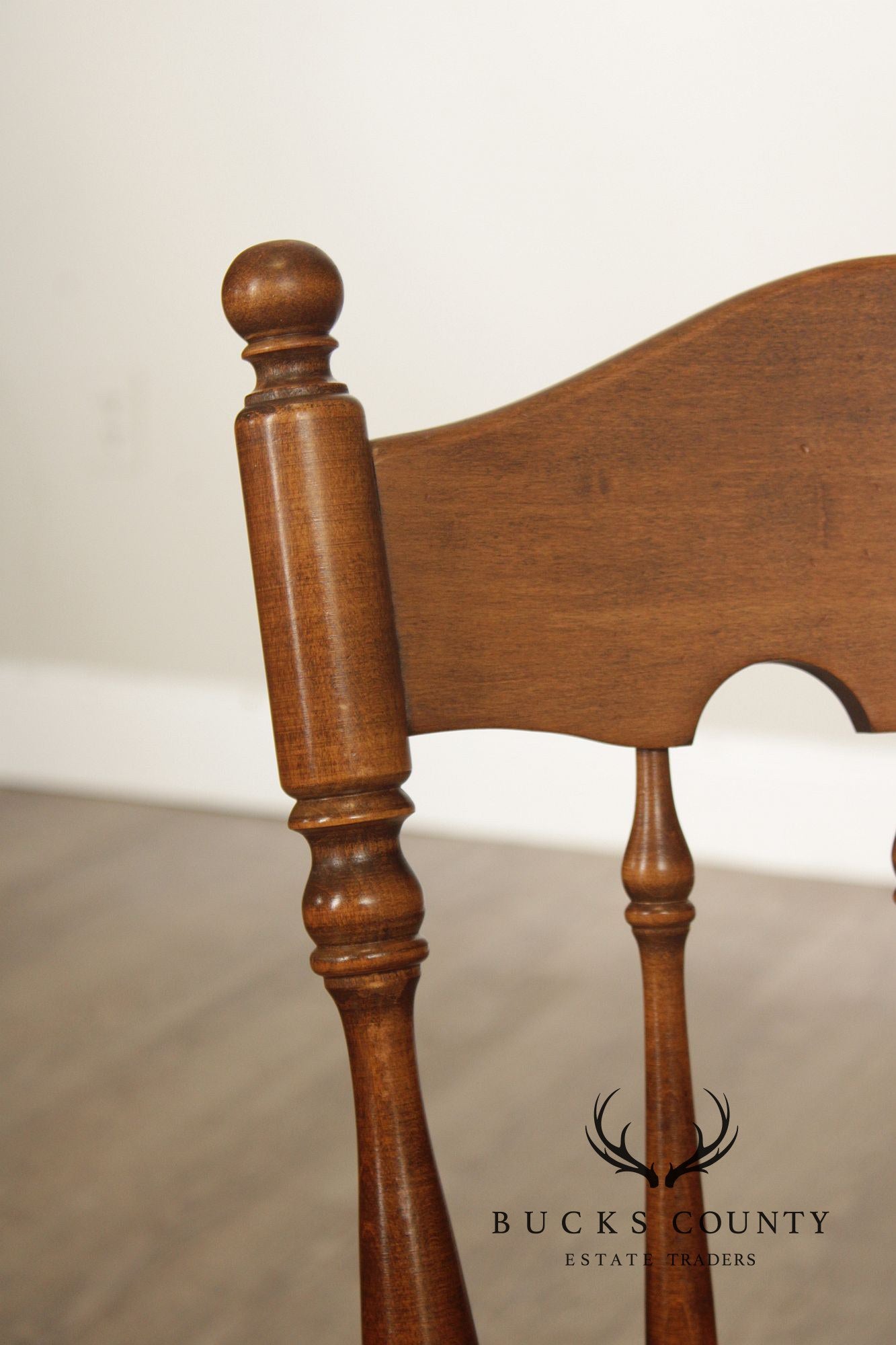 Ethan Allen Heirloom Nutmeg Maple Colonial Spindle Back Side Chair