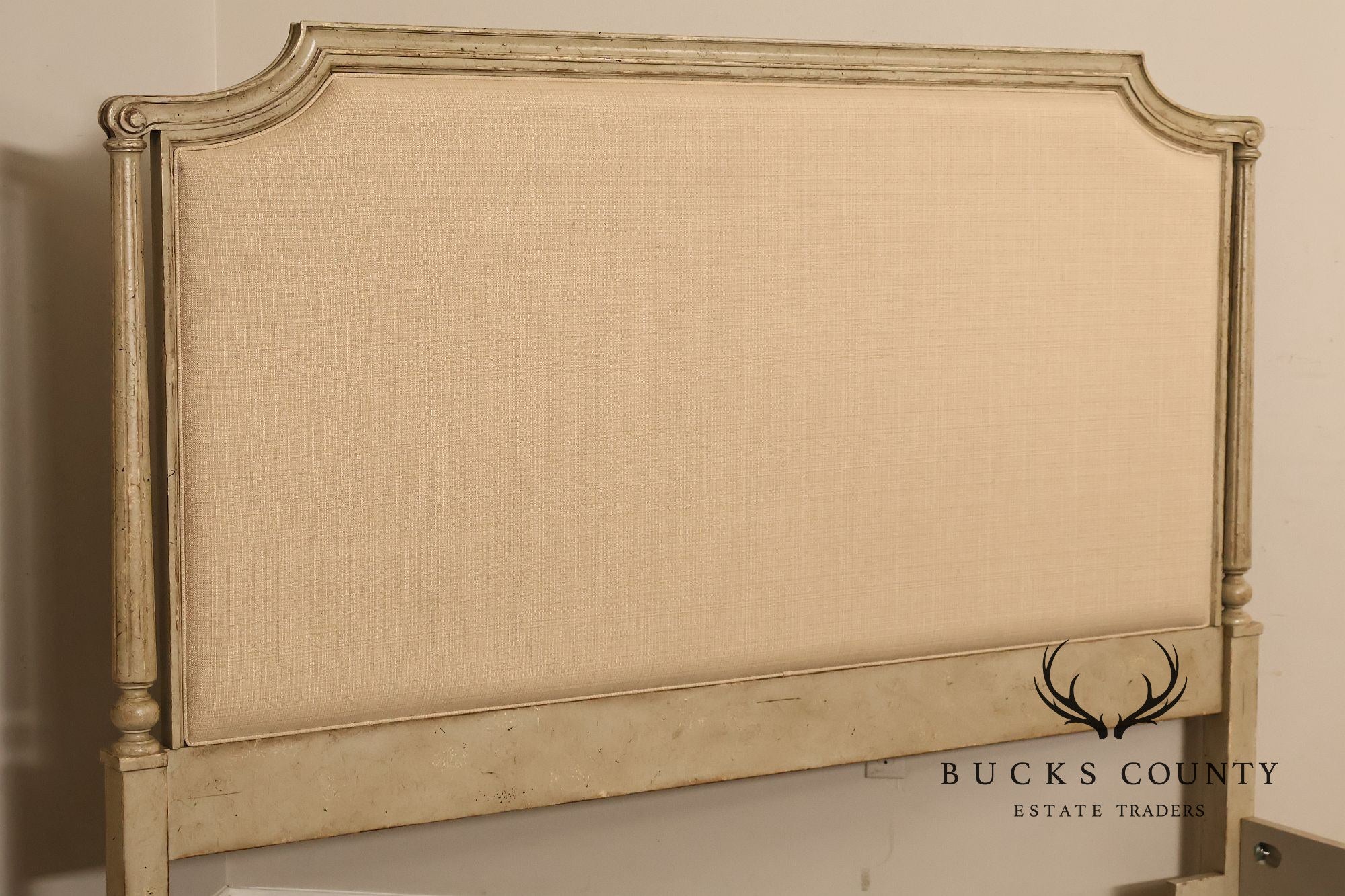 Stanley Furniture Arrondissement Collection King 'Palais' Bed