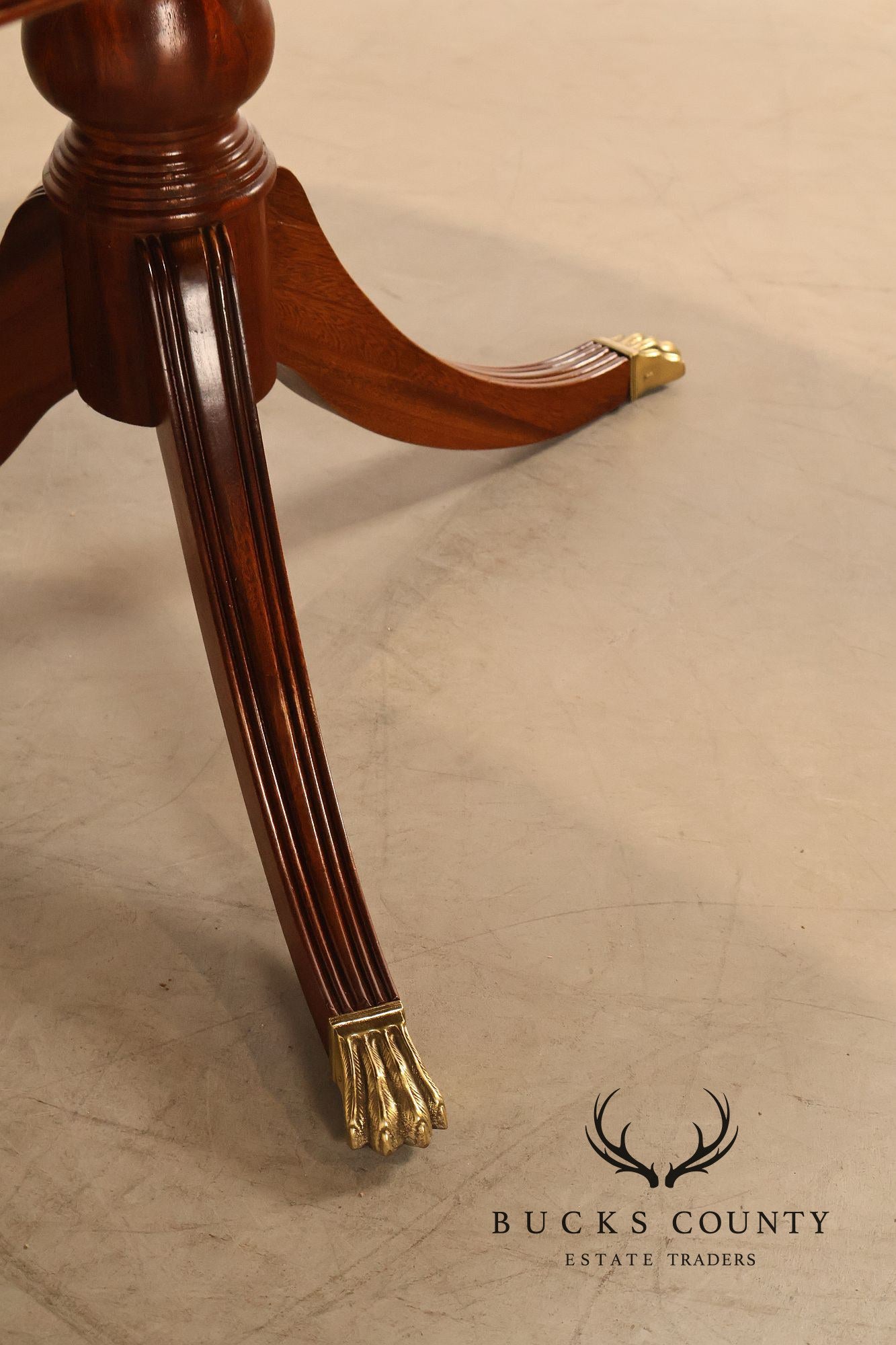 Ethan Allen '18th Century Mahogany' Collection Dining Table