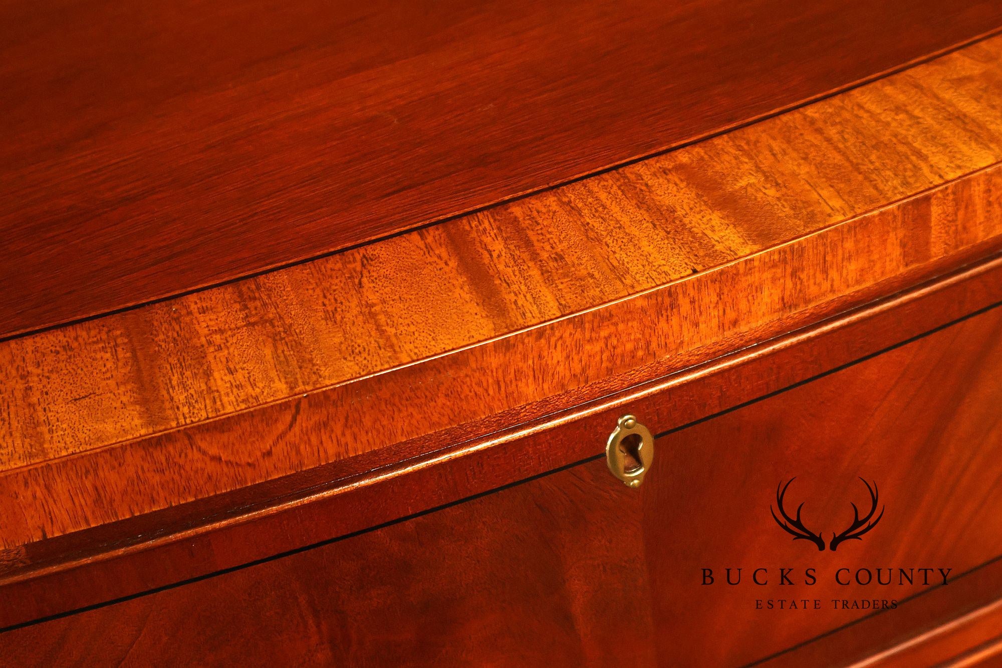 Ethan Allen Hepplewhite Style Mahogany Sideboard