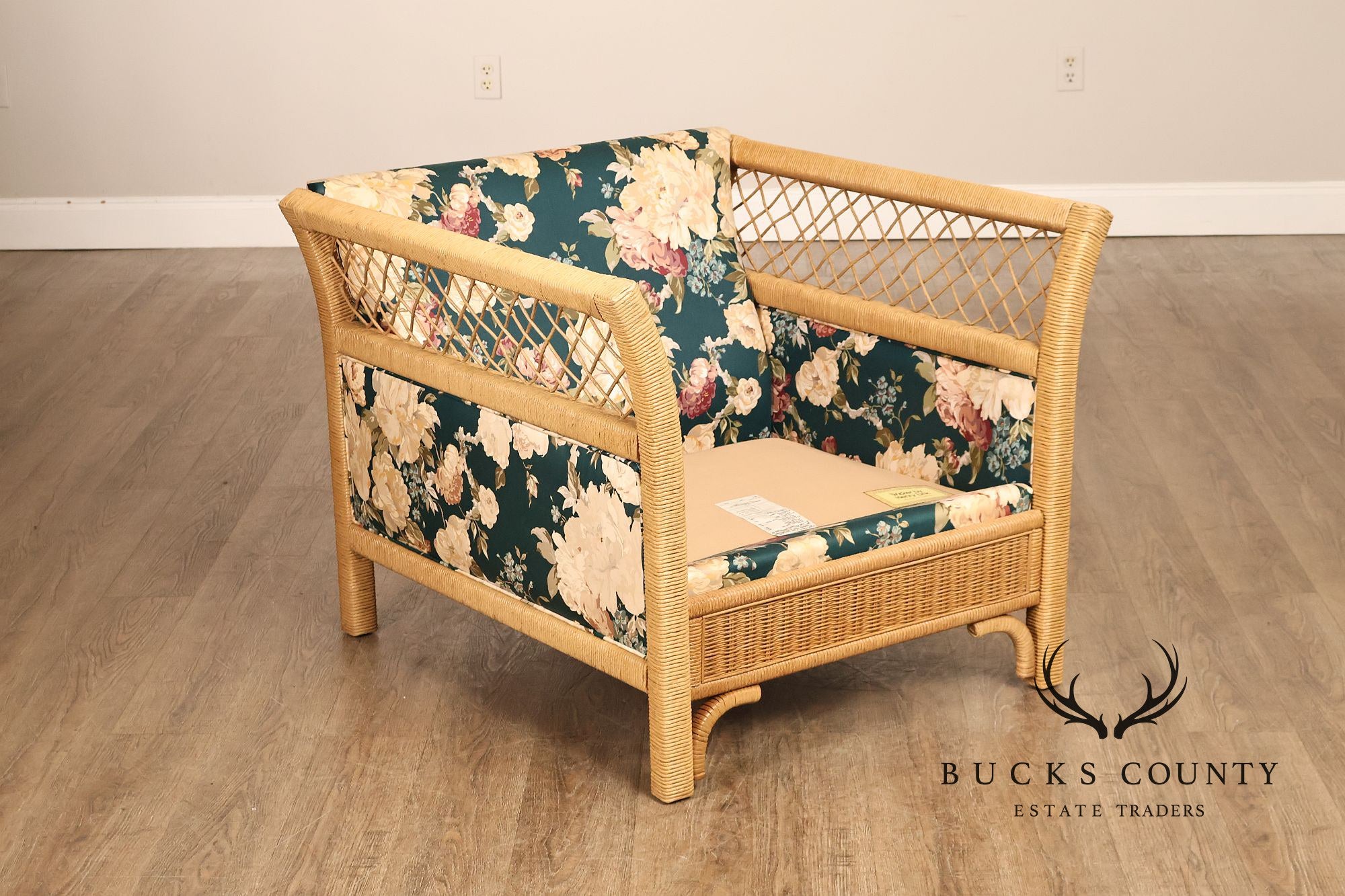 Lexington Henry Link  Furniture Wicker Upholstered Lounge Chair