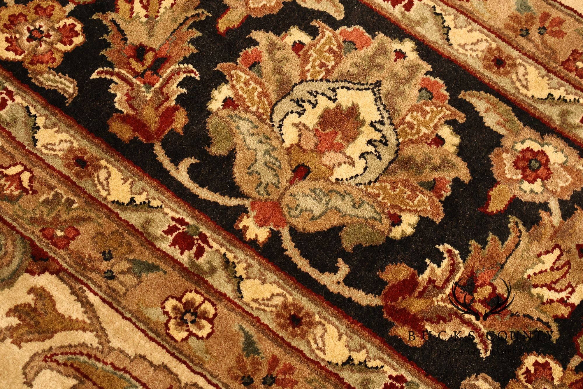 Persian Style Floral Wool Area Rug  12 inch x 15 inch 10 inch