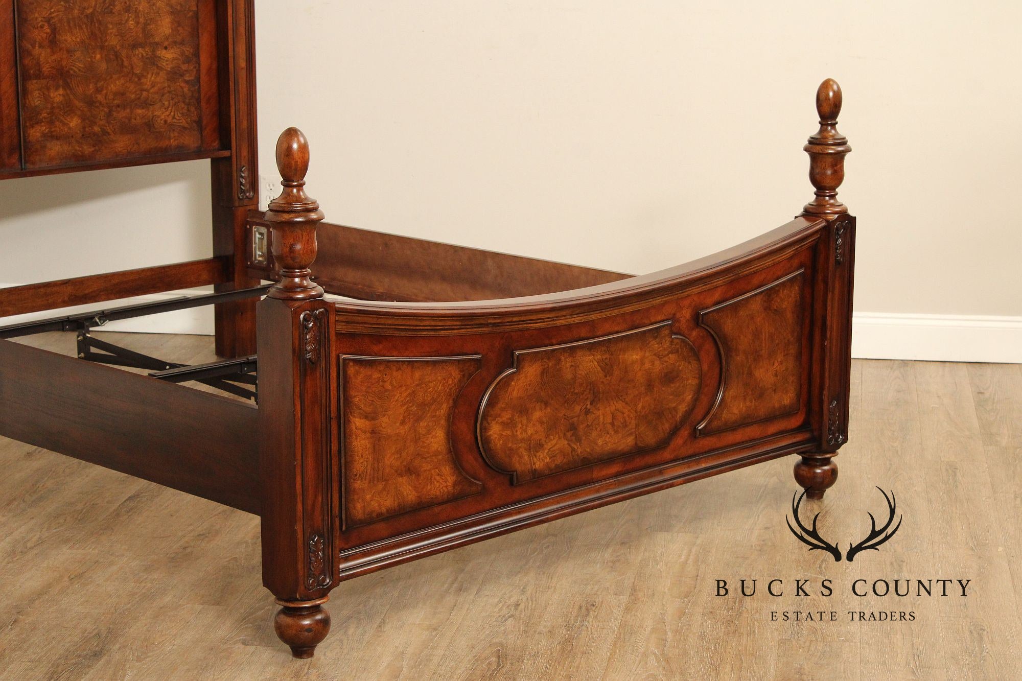 Pulaski Furniture 'Ashton Park' Burlwood Queen Bedframe