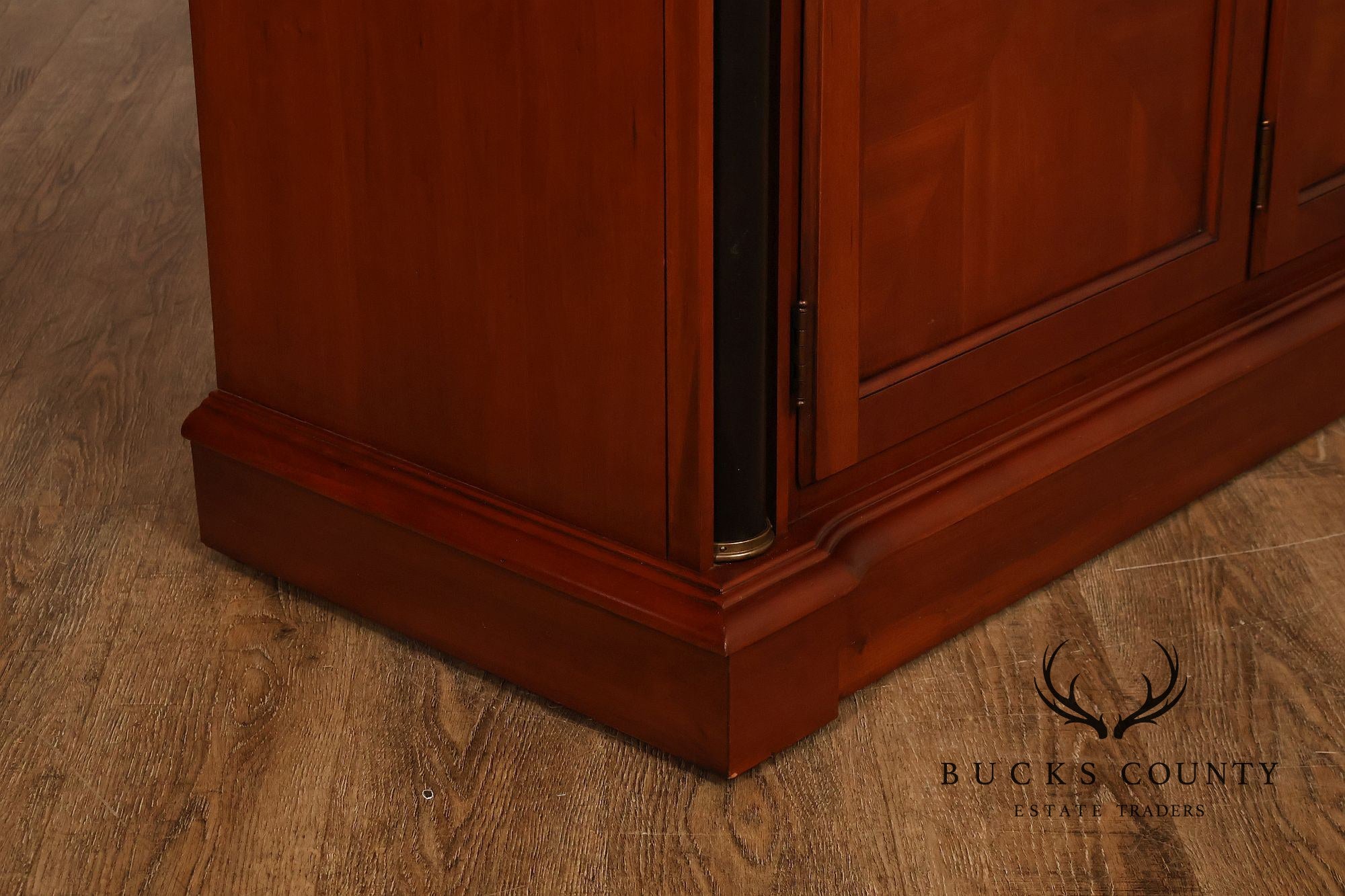 Ethan Allen Medallion Collection Cherry Lighted China Cabinet