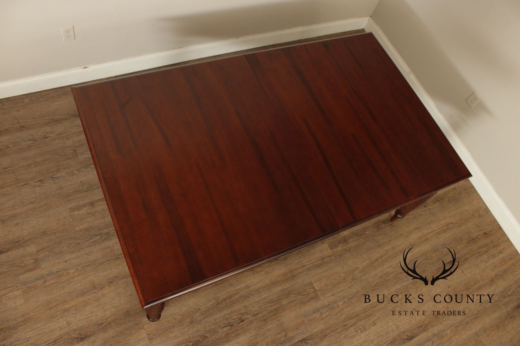 Ethan Allen 'British Classics' Extendable Dining Table