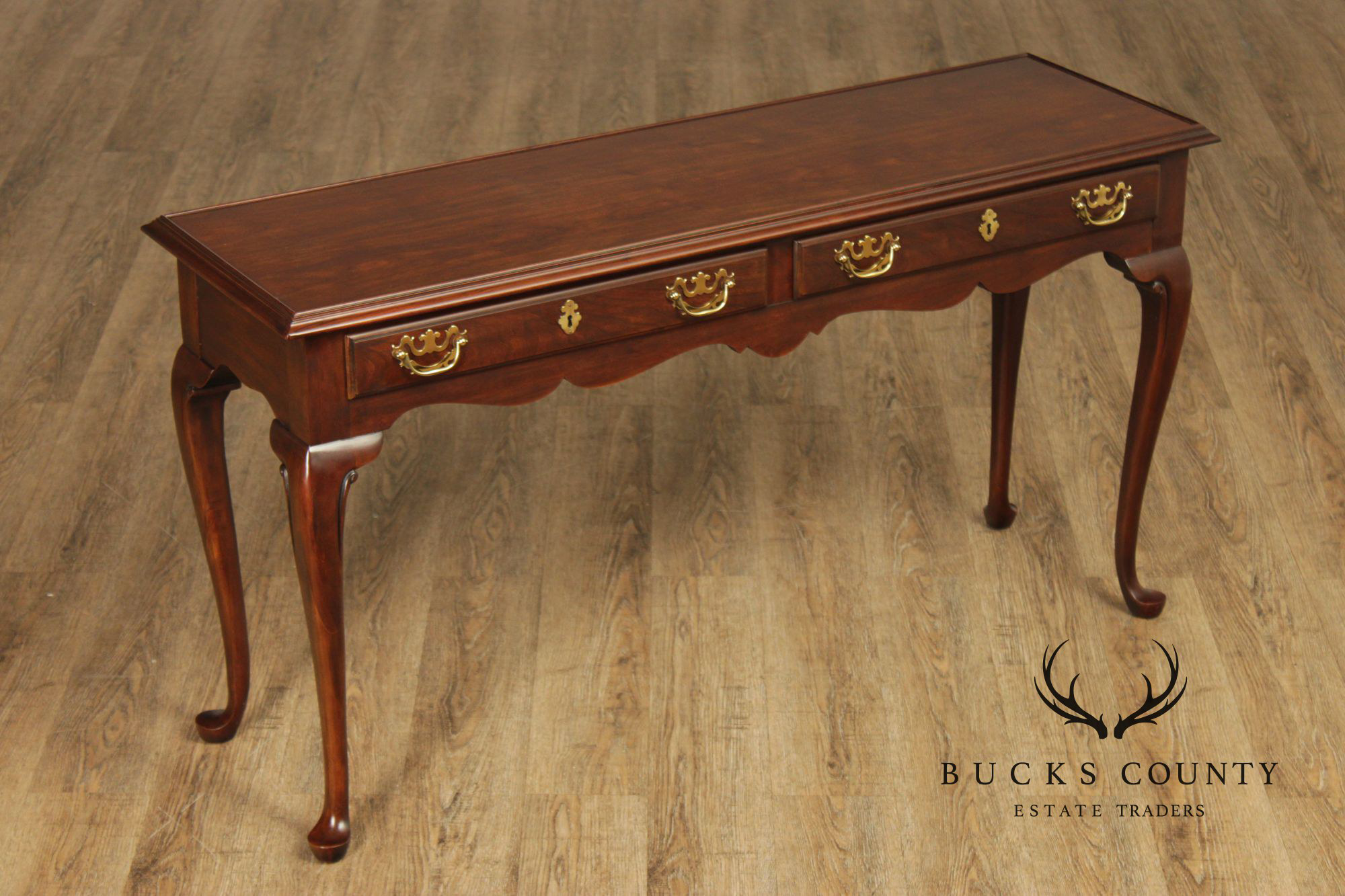 Drexel Heritage Queen Ann Style Vintage Cherry Sofa Table