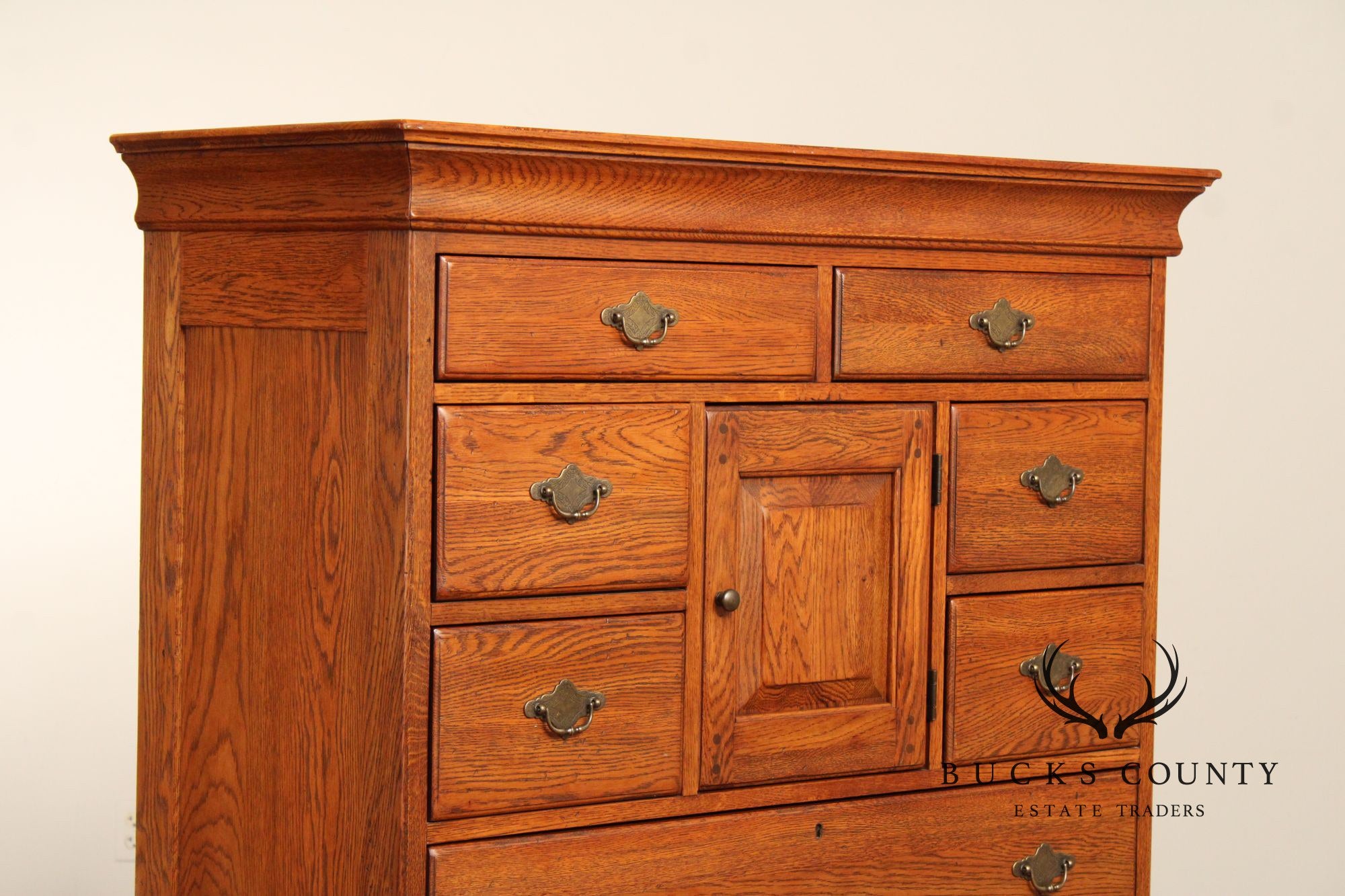 Lineage Chippendale Style Oak Door Chest