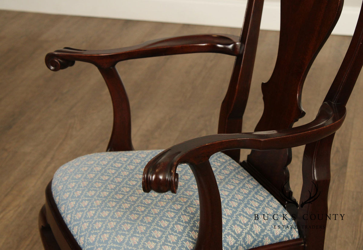 Stickley Queen Anne Style Set of Eight Mahogany Dining Chairs